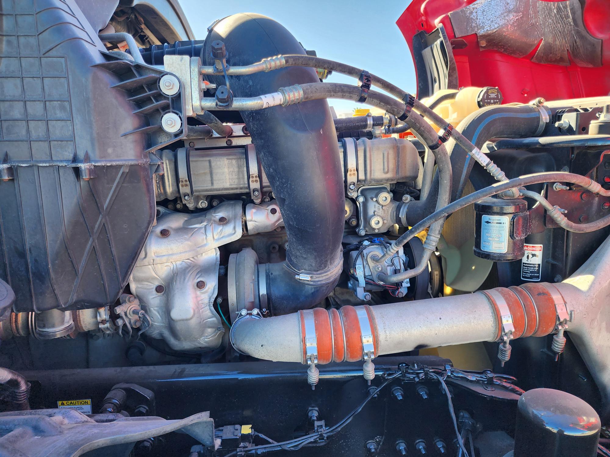 2021 FREIGHTLINER CASCADIA 126SLP - image 10