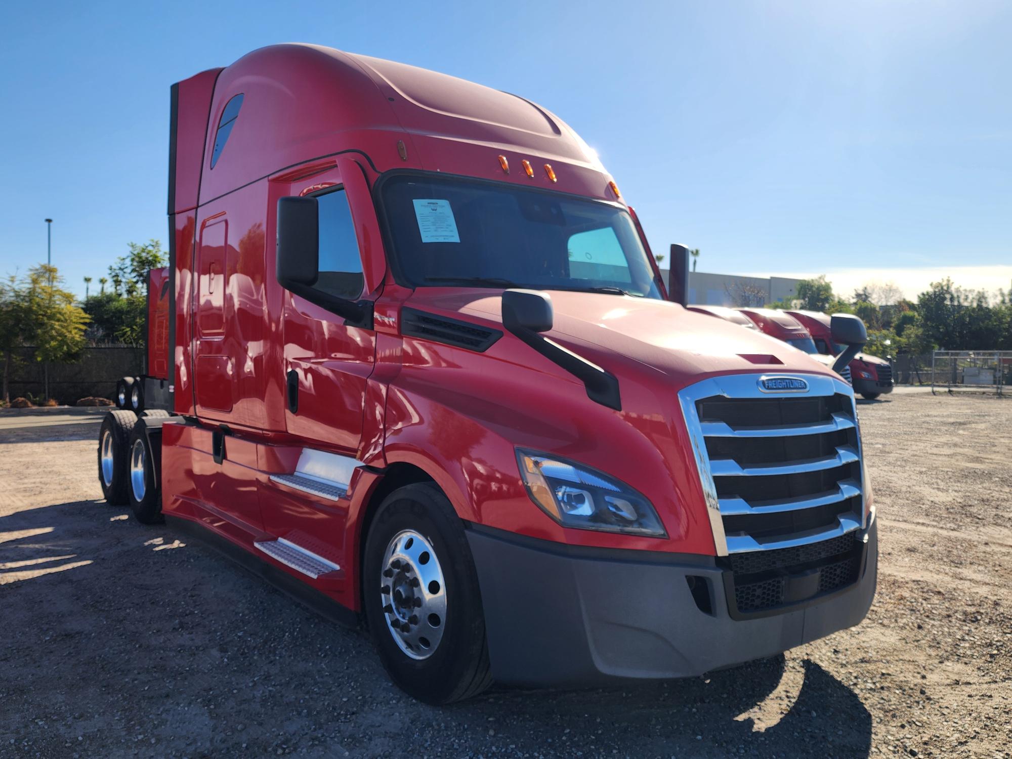 2021 FREIGHTLINER CASCADIA 126SLP - image 9