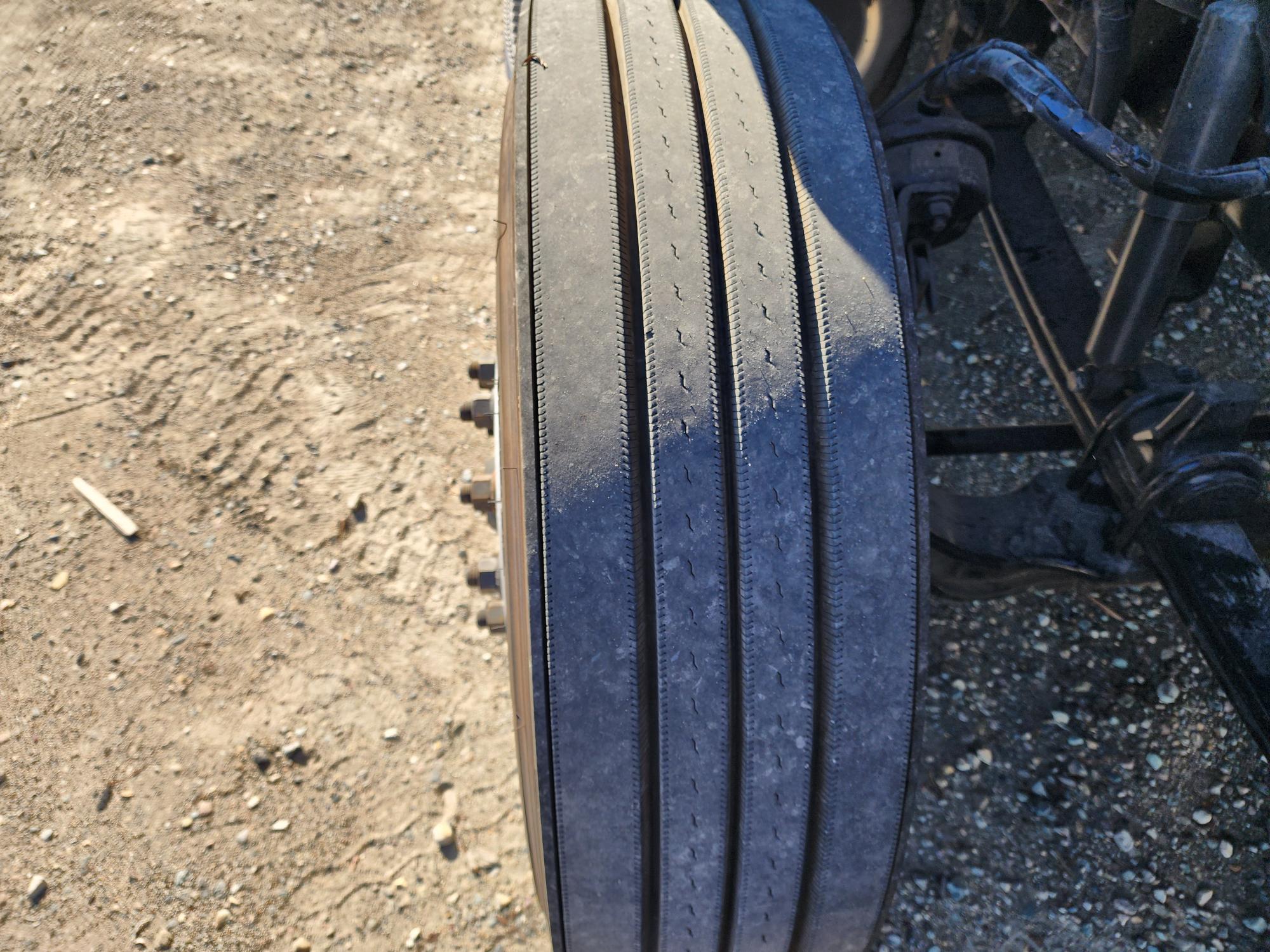 2019 PETERBILT 579 - image 12