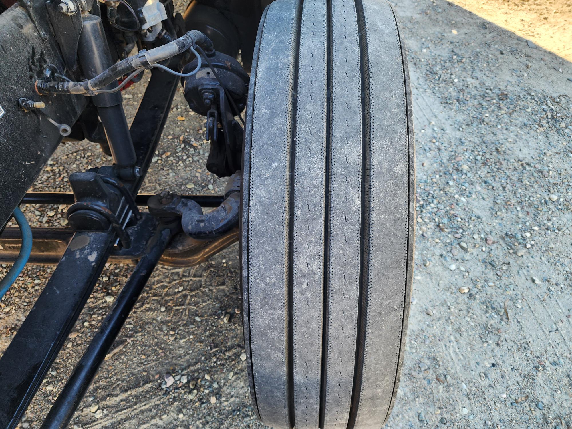 2019 PETERBILT 579 - image 13