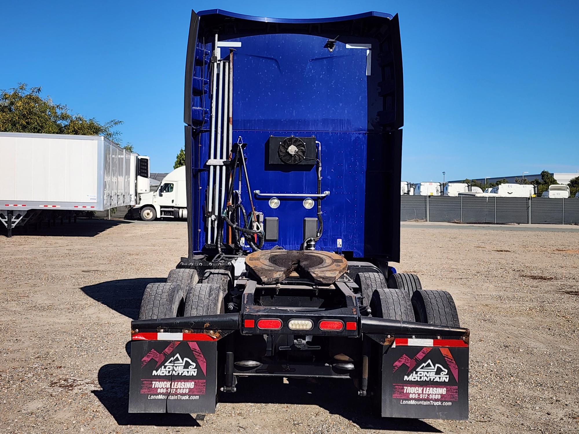 2019 PETERBILT 579 - image 5