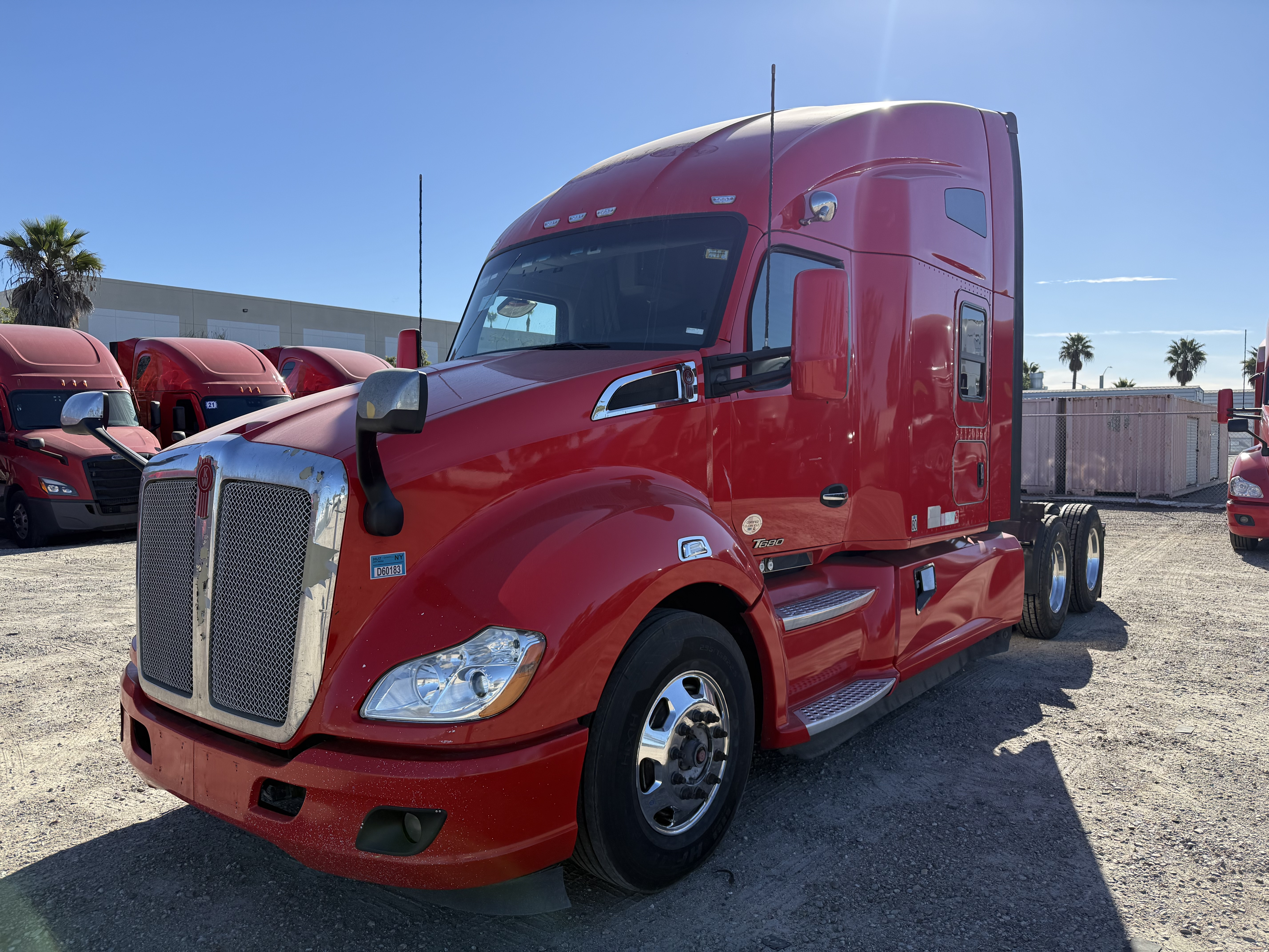 2021 KENWORTH T680 - image 1