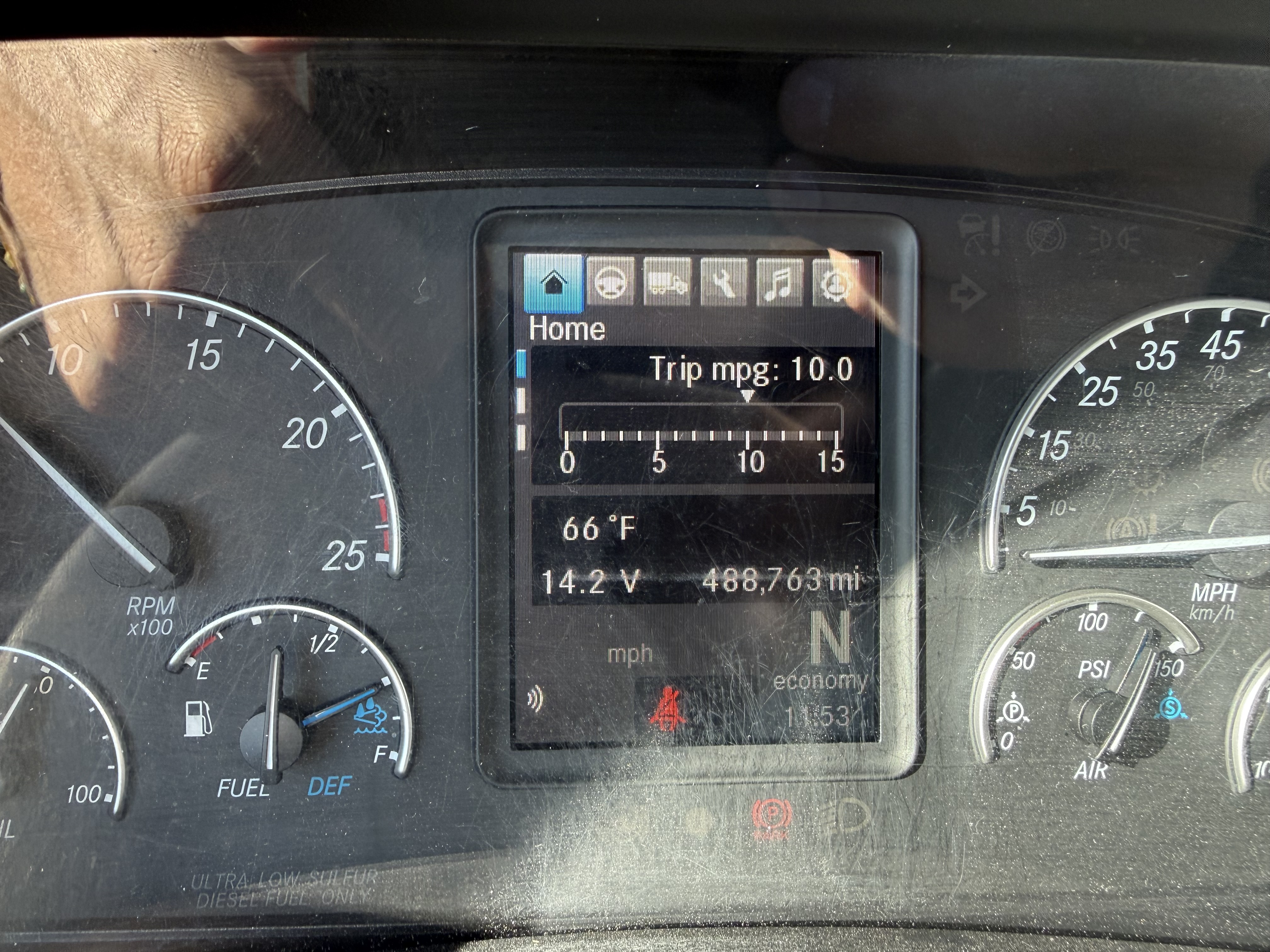 2023 FREIGHTLINER CASCADIA 126SLP - image 14