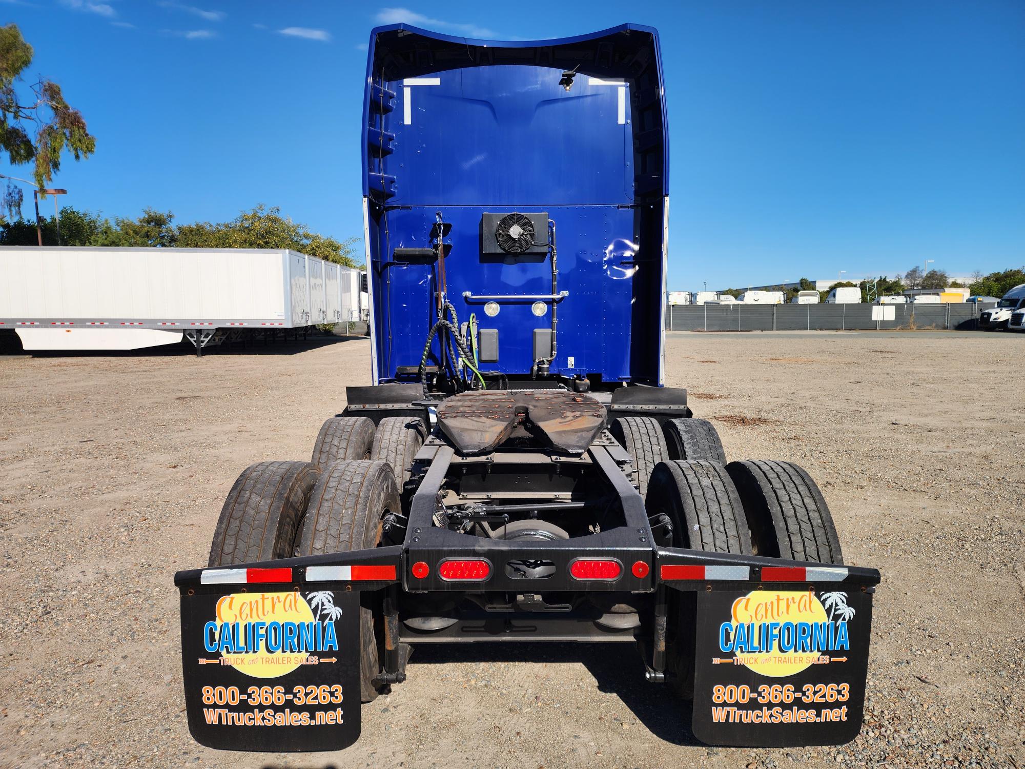 2019 PETERBILT 579 - image 5