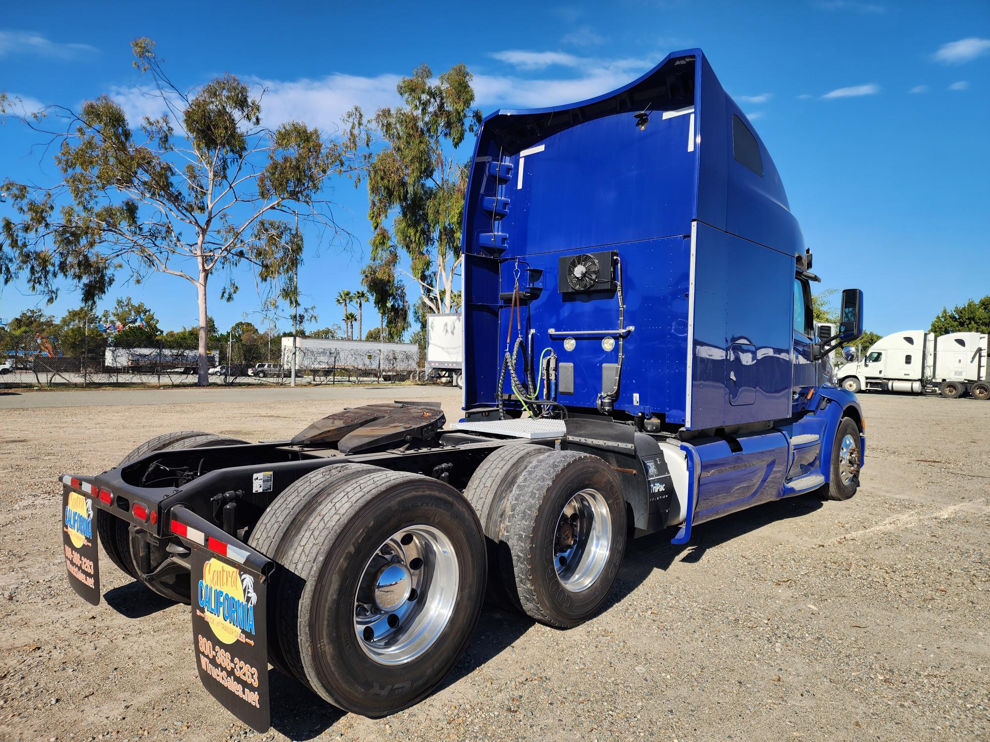 2019 PETERBILT 579 - image 6