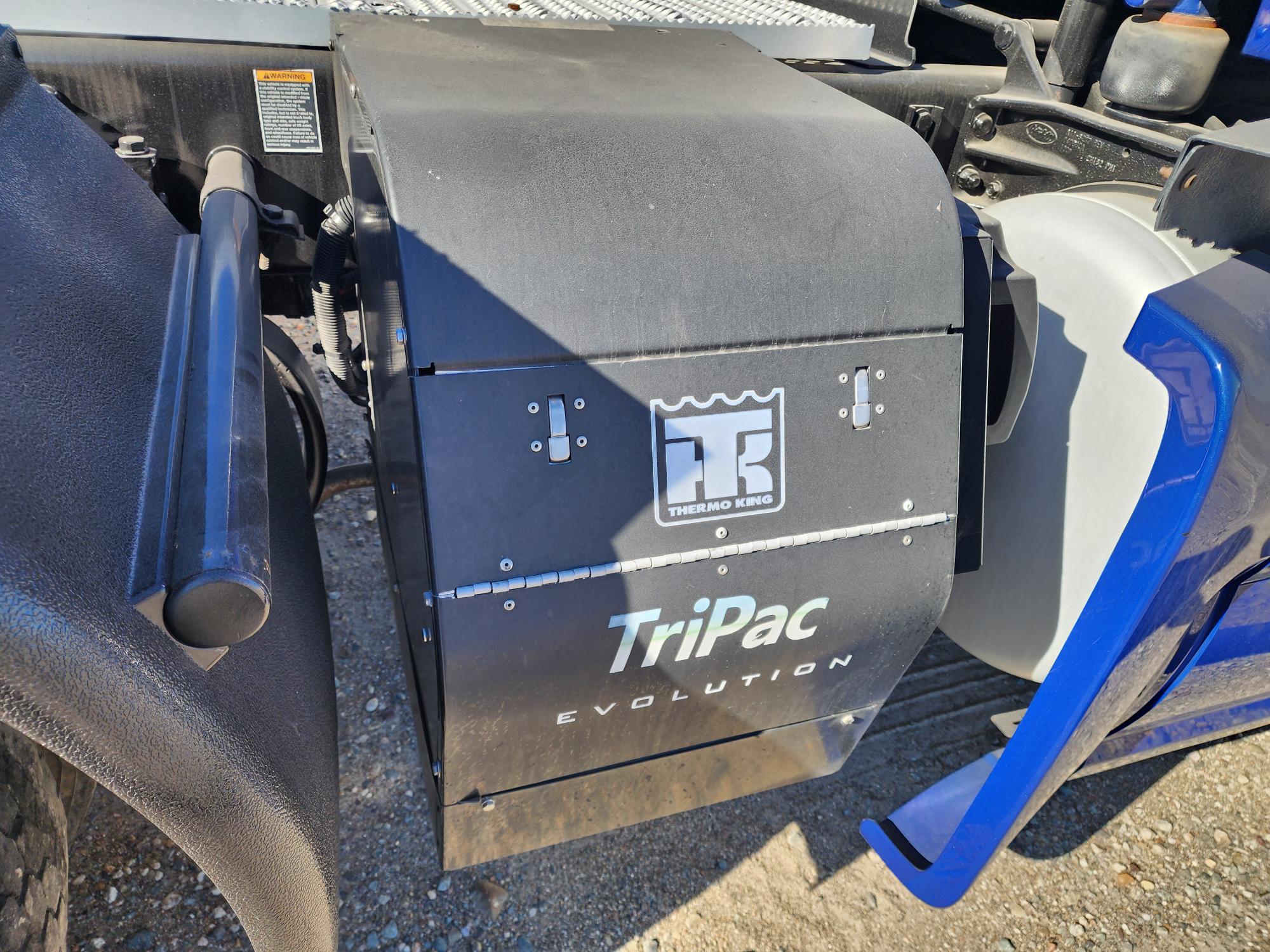 2019 PETERBILT 579 - image 24