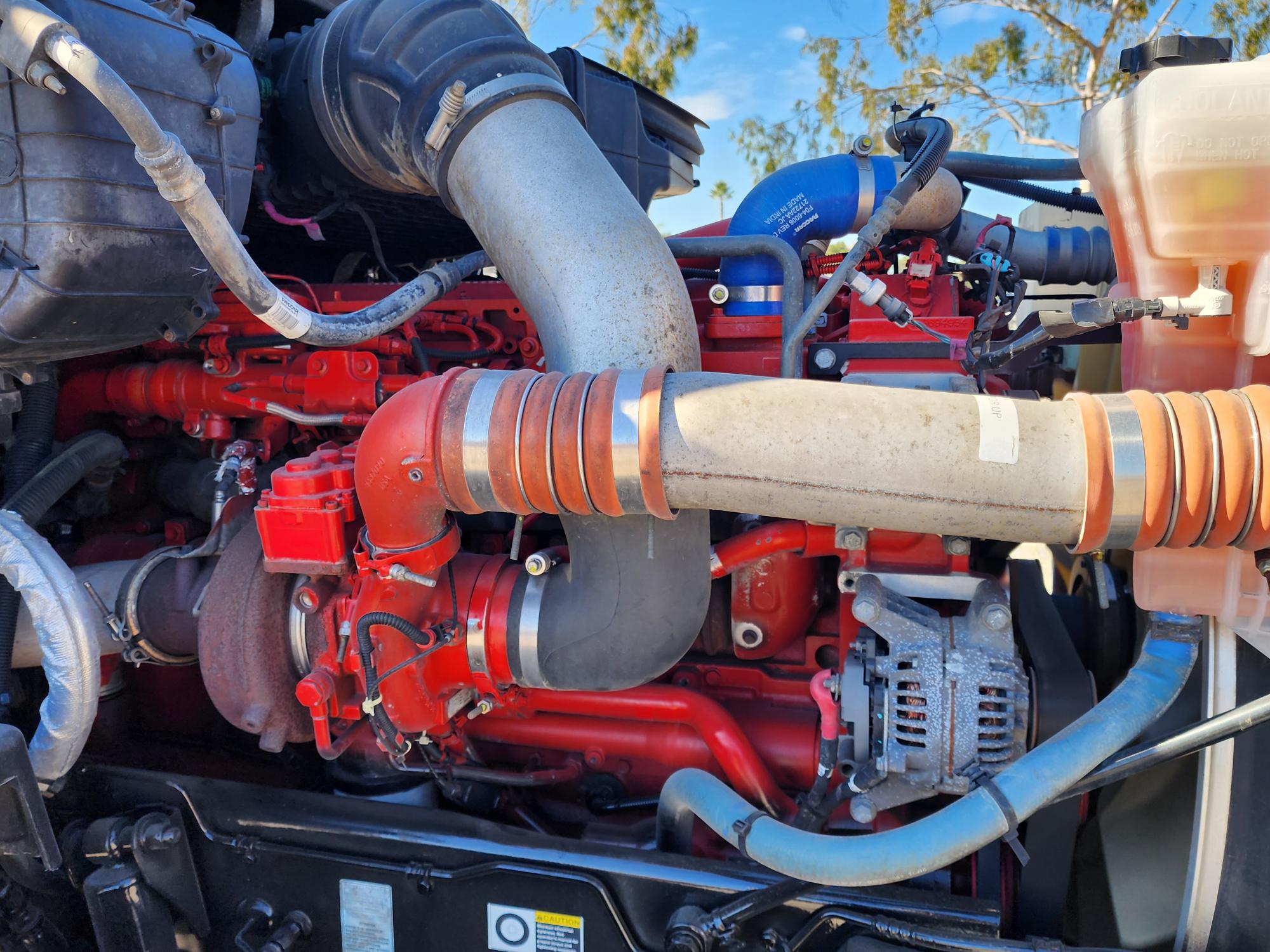 2019 PETERBILT 579 - image 9