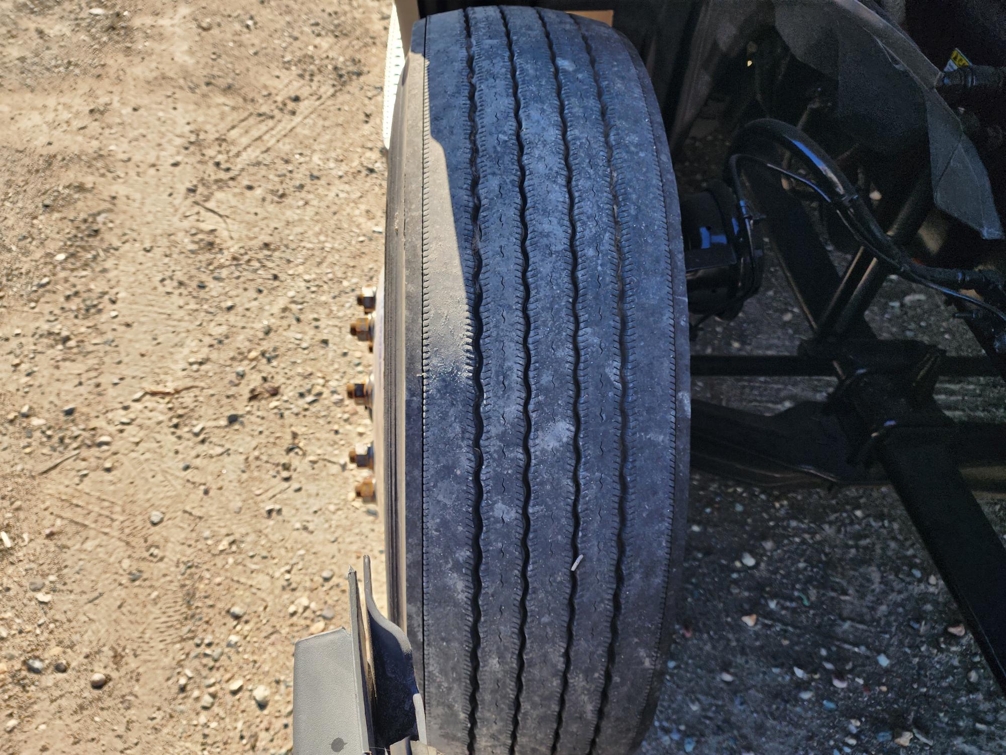 2021 FREIGHTLINER CASCADIA 126SLP - image 11