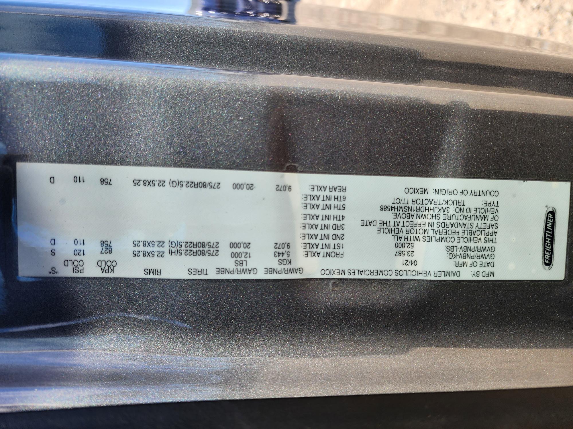 2021 FREIGHTLINER CASCADIA 126SLP - image 21