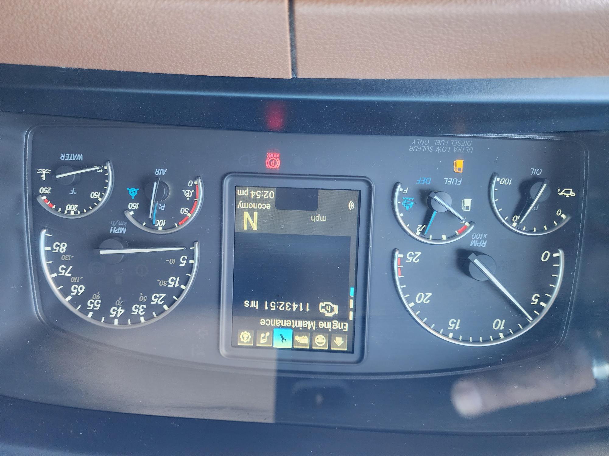 2021 FREIGHTLINER CASCADIA 126SLP - image 15