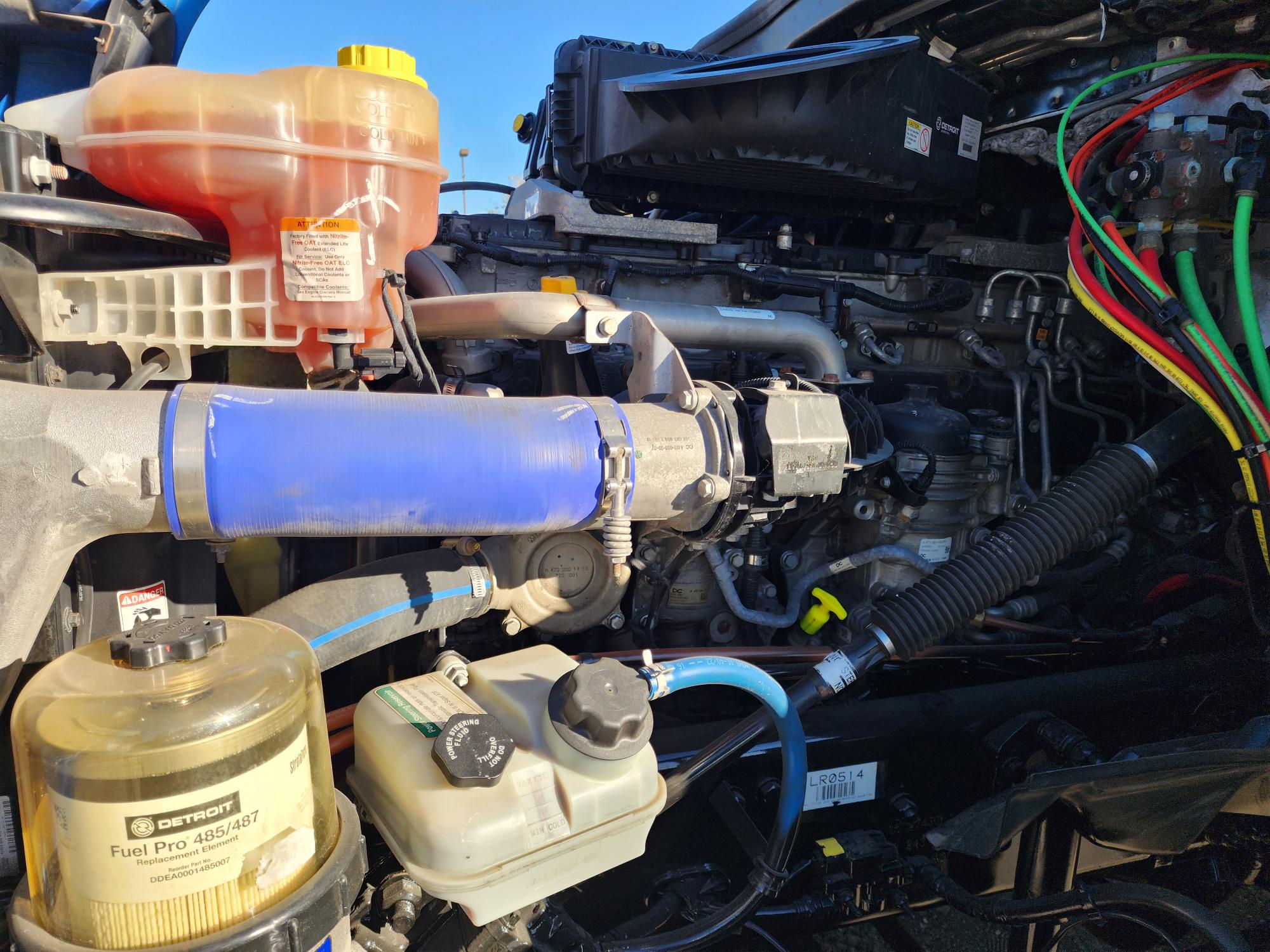 2020 FREIGHTLINER CASCADIA 126SLP - image 10