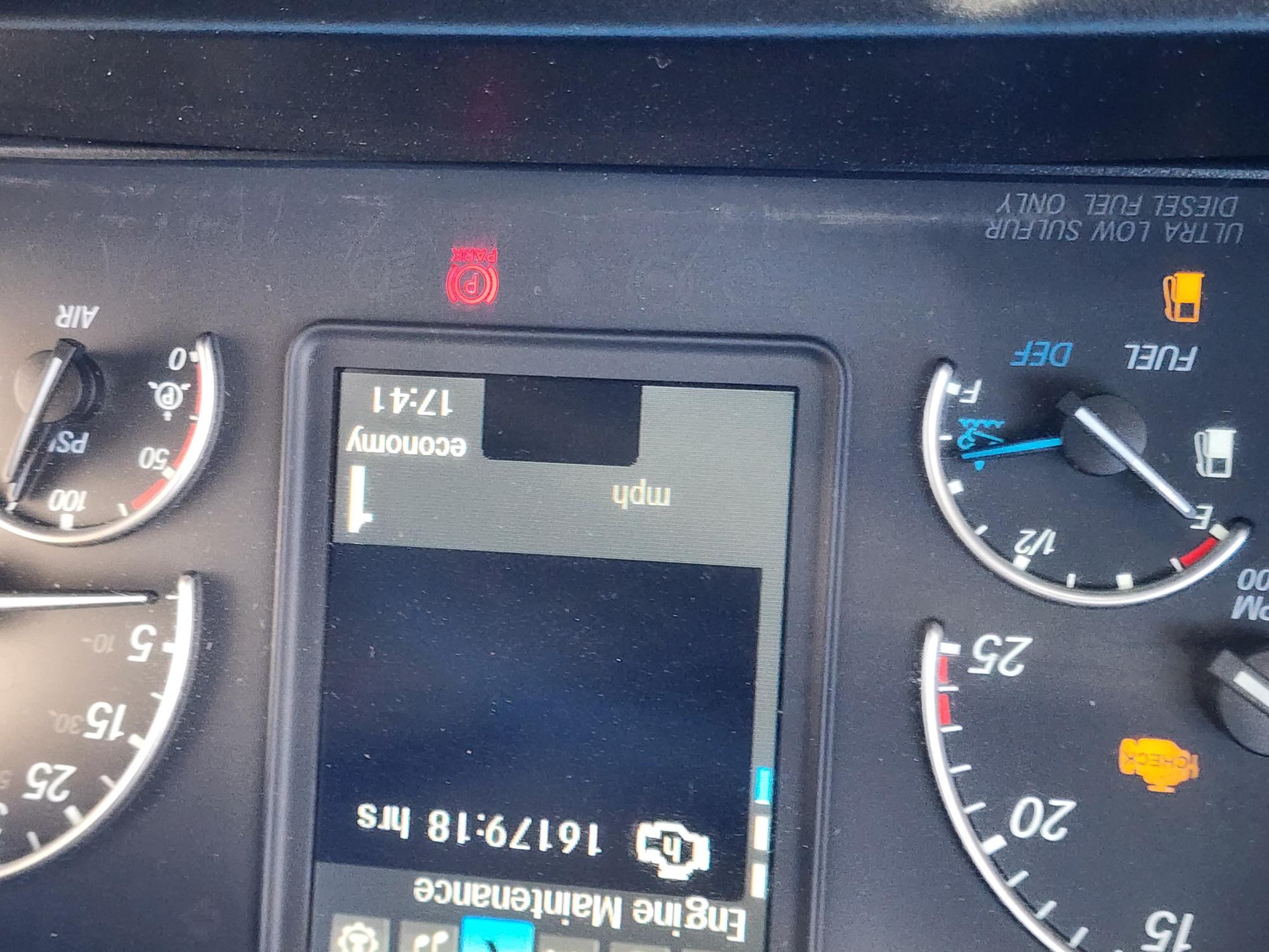 2020 FREIGHTLINER CASCADIA 126SLP - image 15