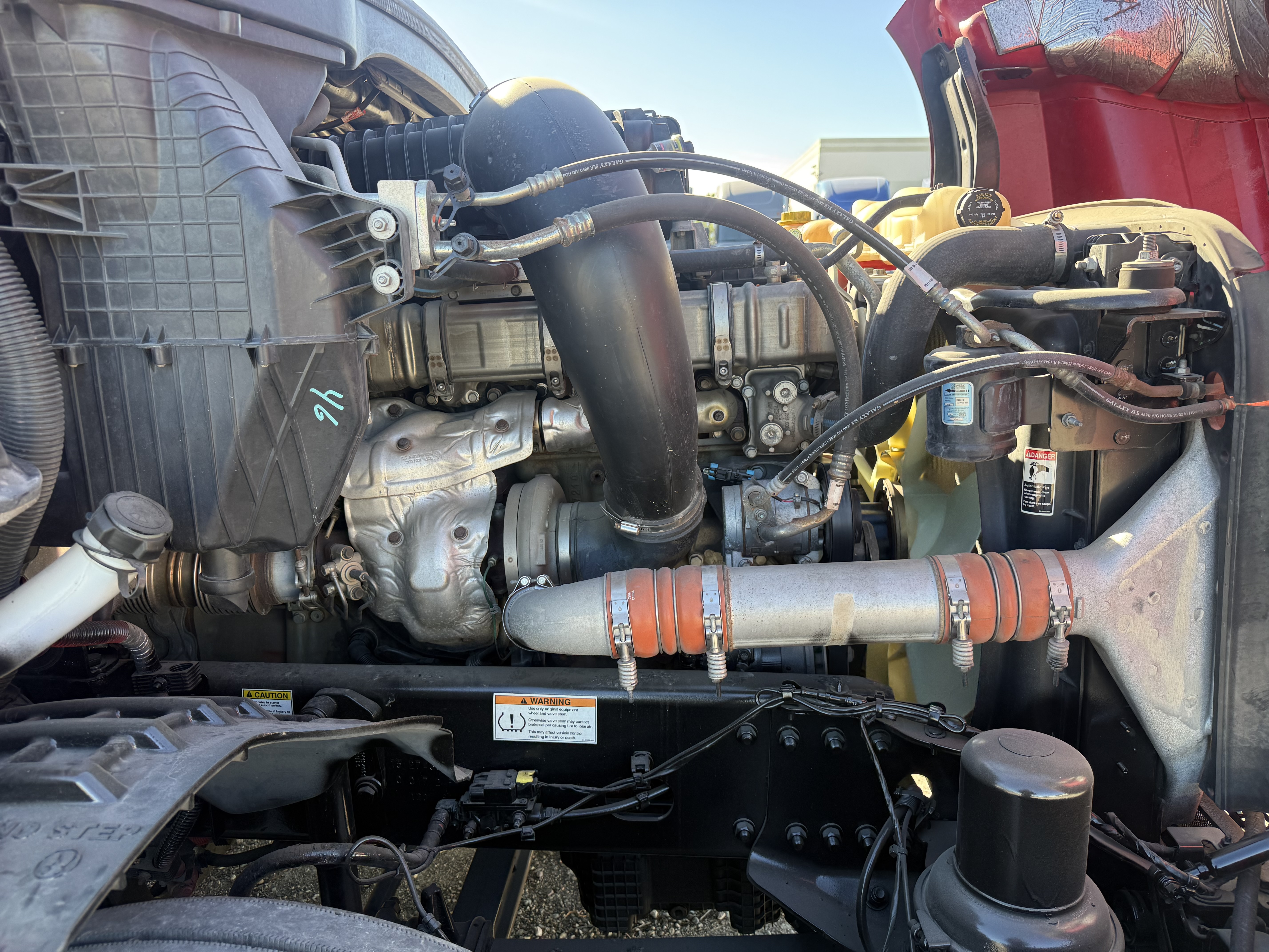 2021 FREIGHTLINER CASCADIA 126SLP - image 9