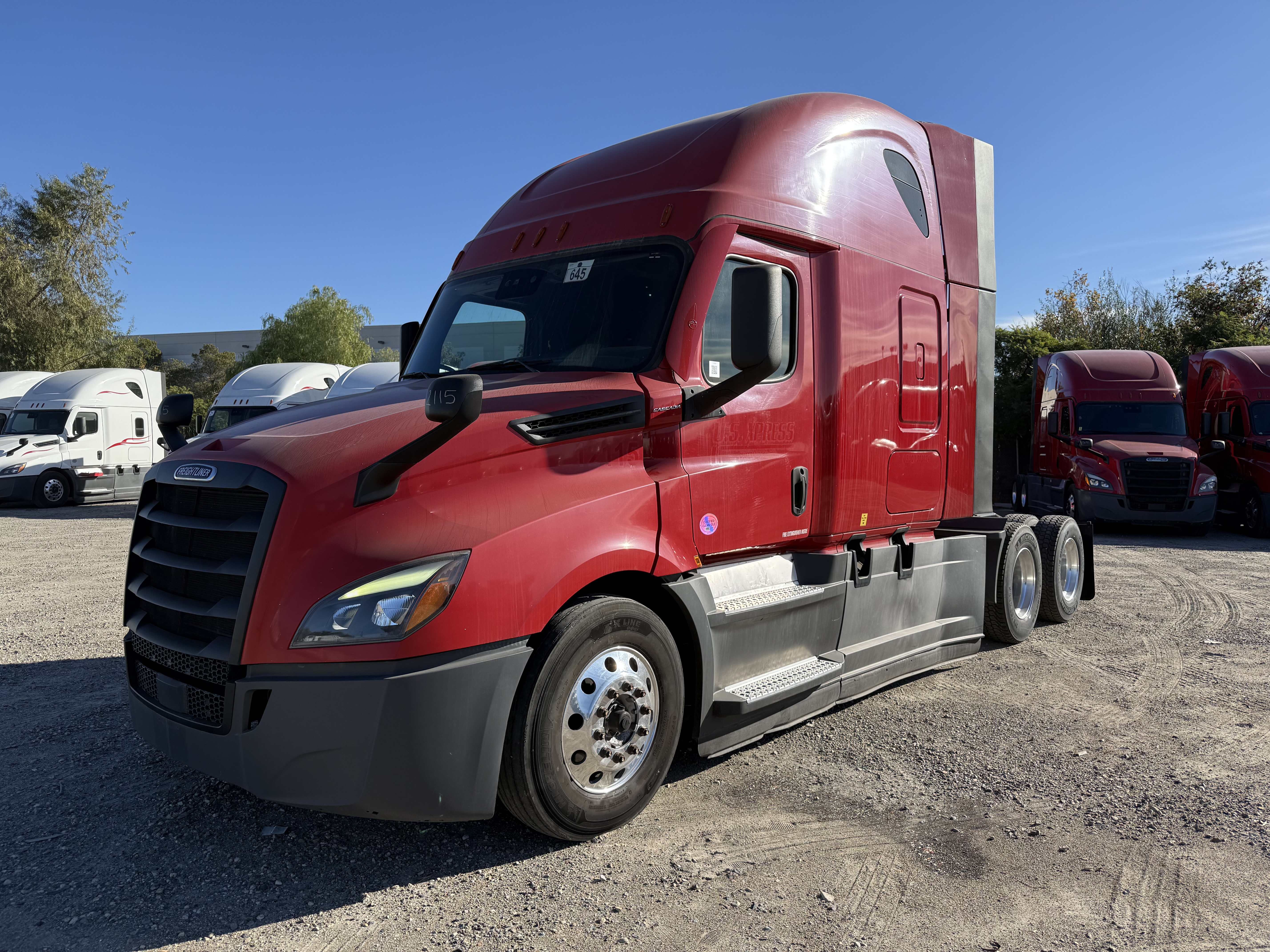 2021 FREIGHTLINER CASCADIA 126SLP - image 1