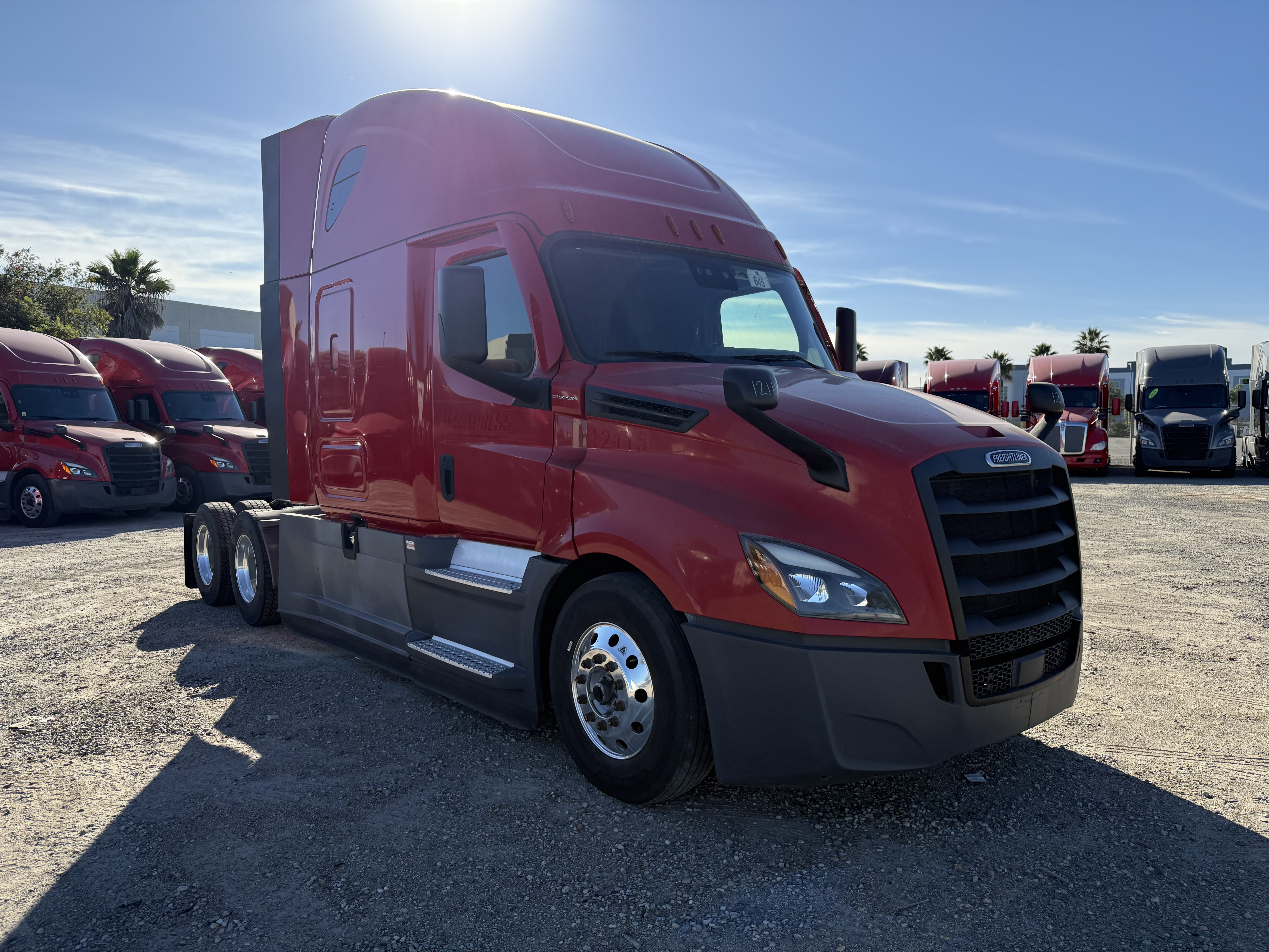 2021 FREIGHTLINER CASCADIA 126SLP - image 8