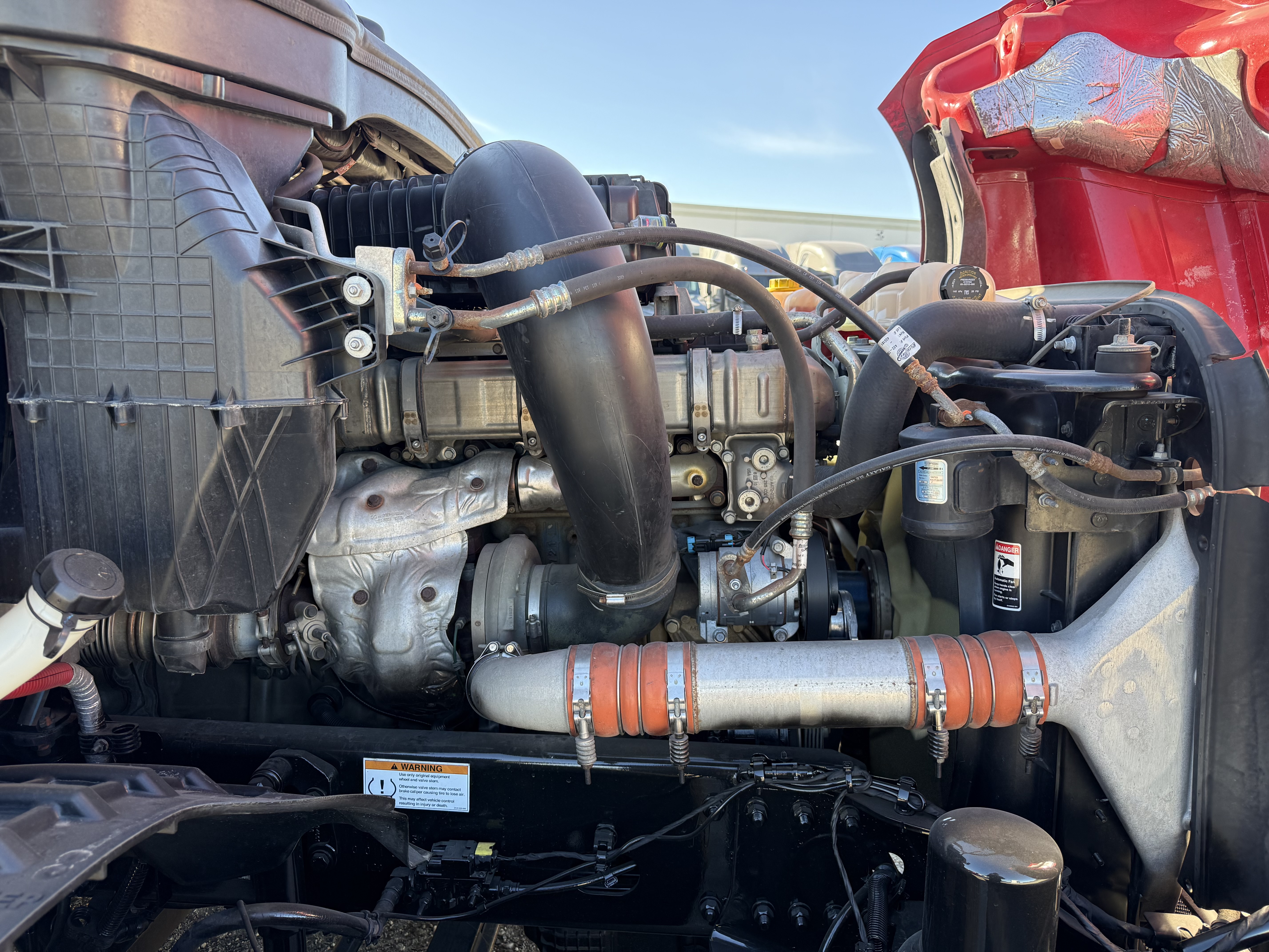 2021 FREIGHTLINER CASCADIA 126SLP - image 9