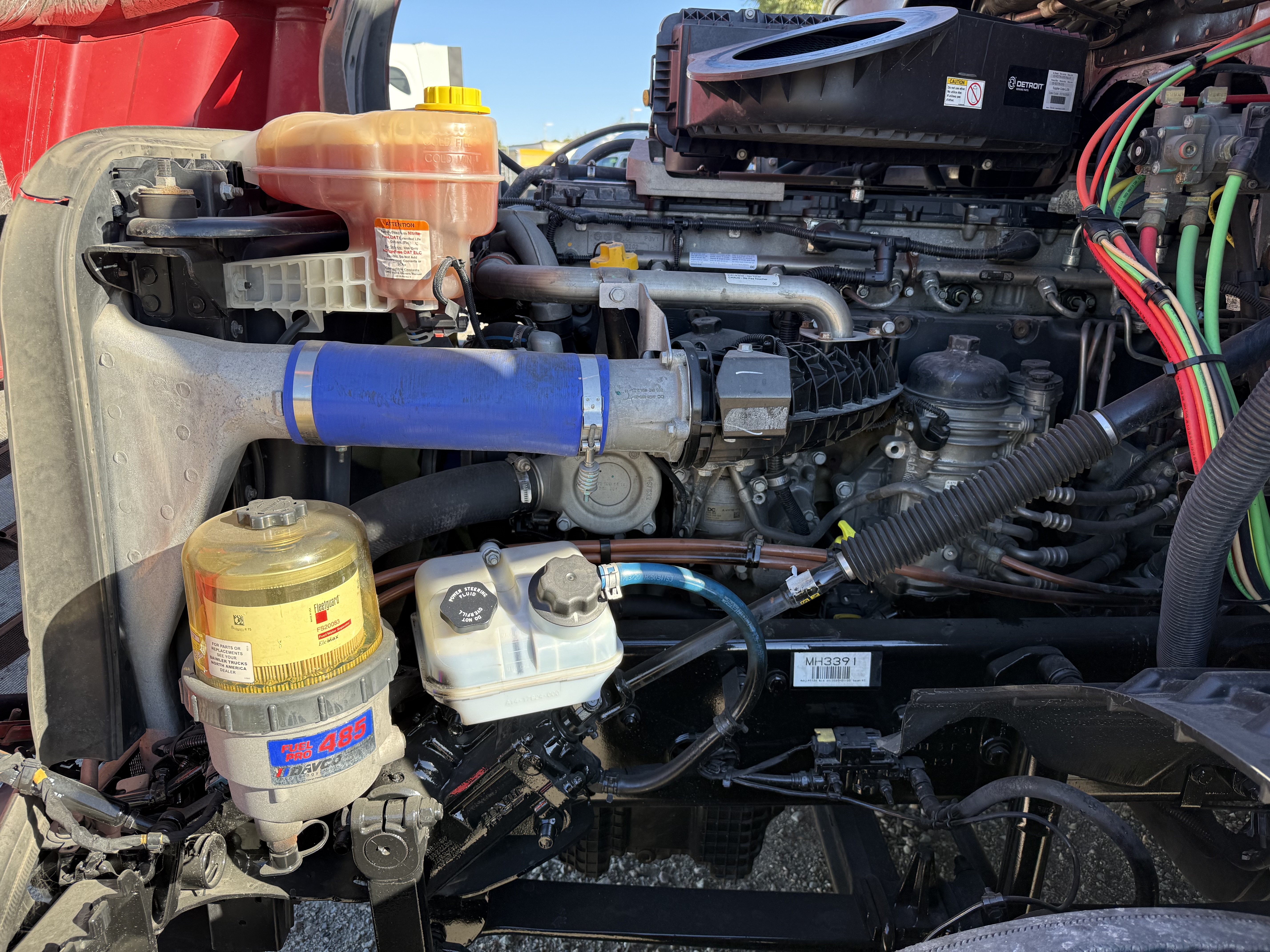 2021 FREIGHTLINER CASCADIA 126SLP - image 10