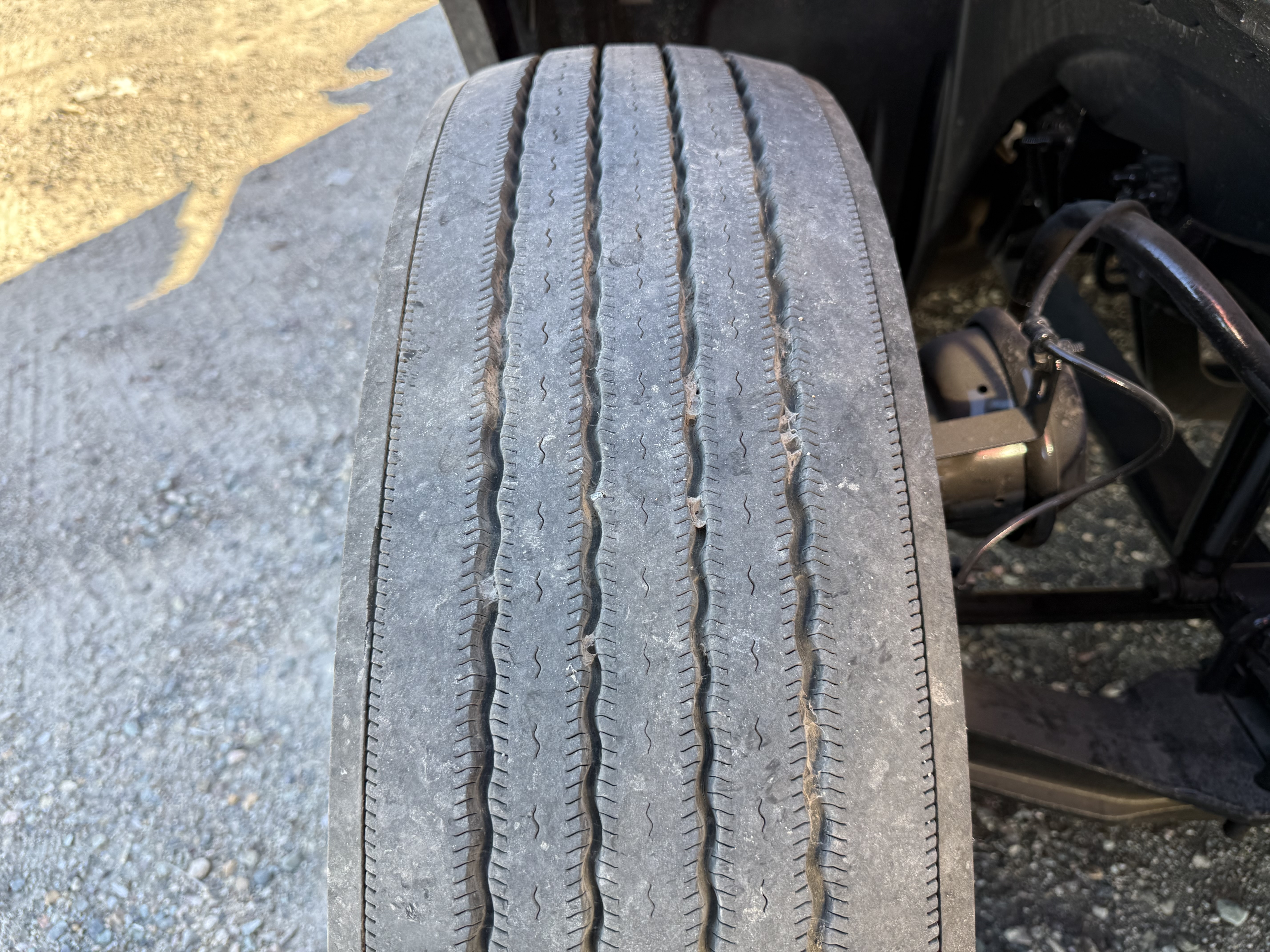 2021 FREIGHTLINER CASCADIA 126SLP - image 12