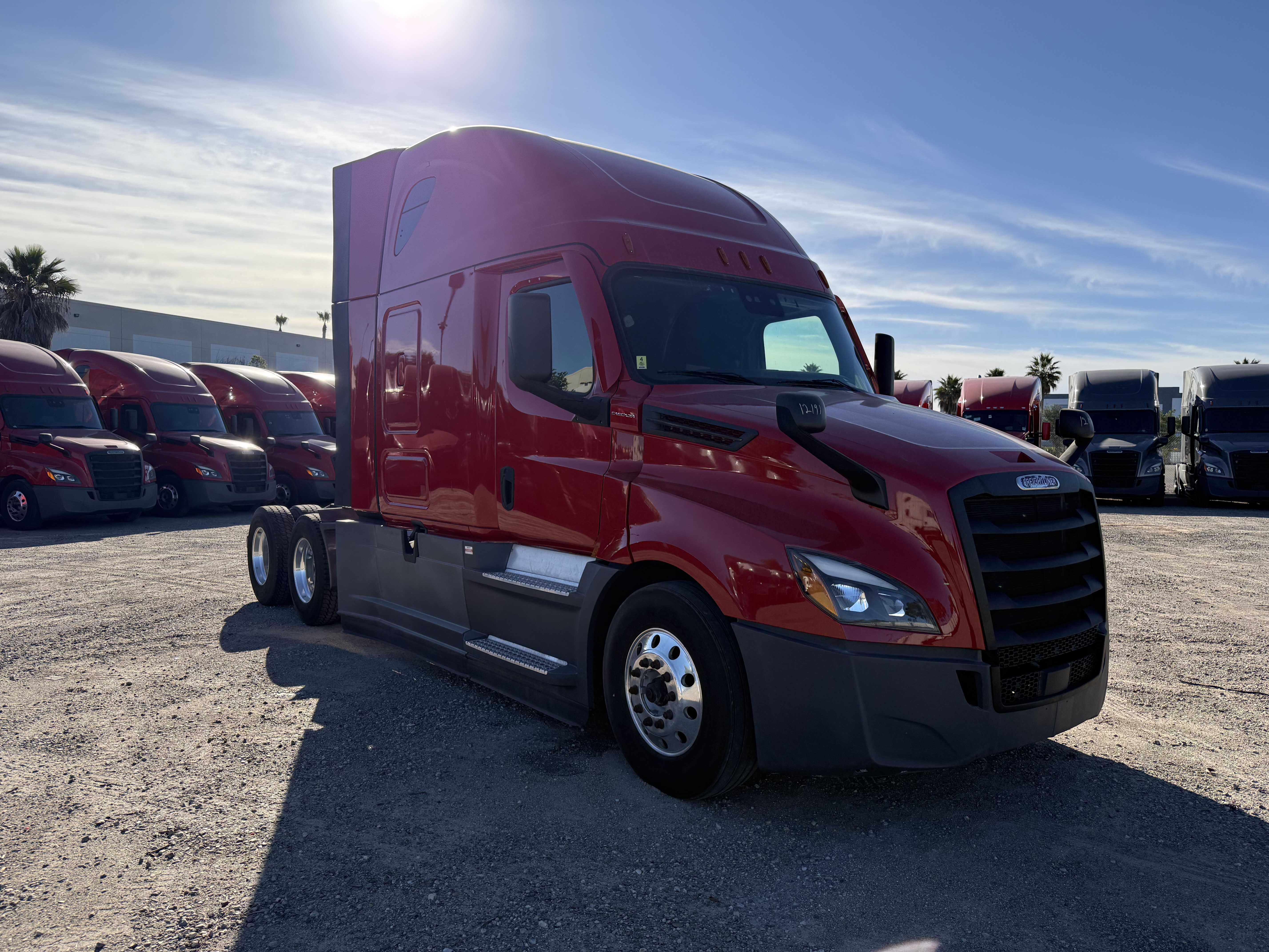 2021 FREIGHTLINER CASCADIA 126SLP - image 8