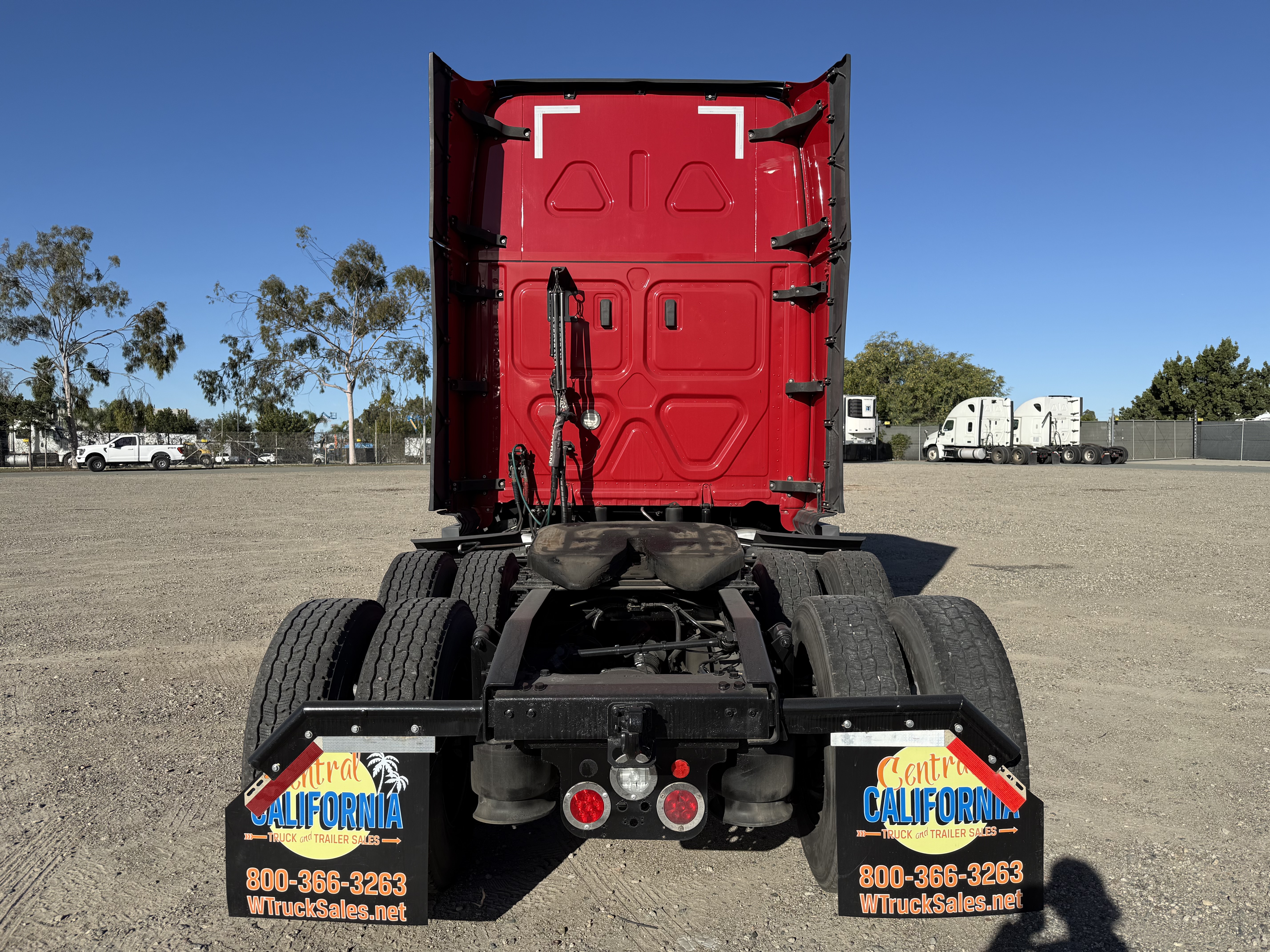 2021 FREIGHTLINER CASCADIA 126SLP - image 5