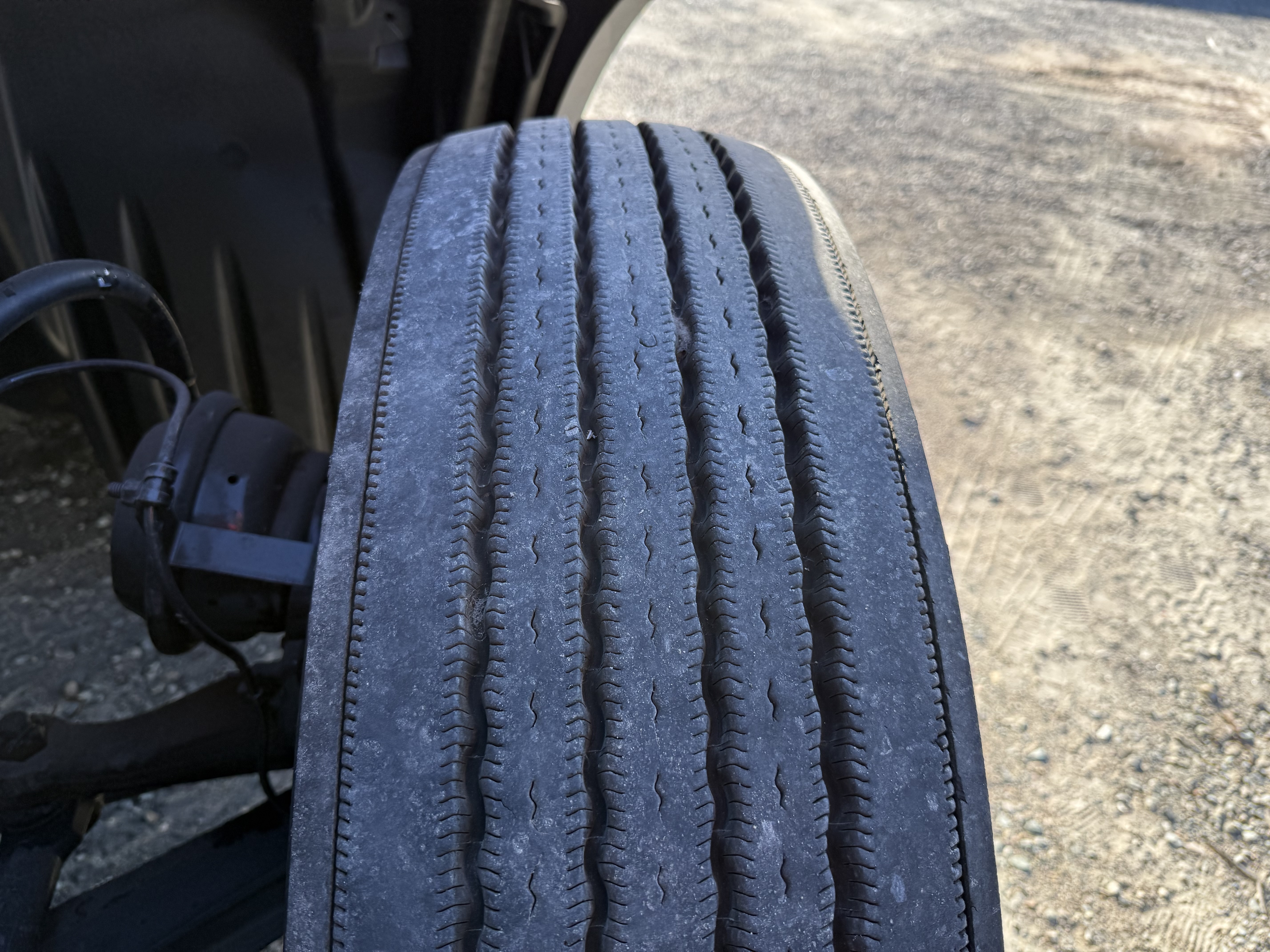 2021 FREIGHTLINER CASCADIA 126SLP - image 12