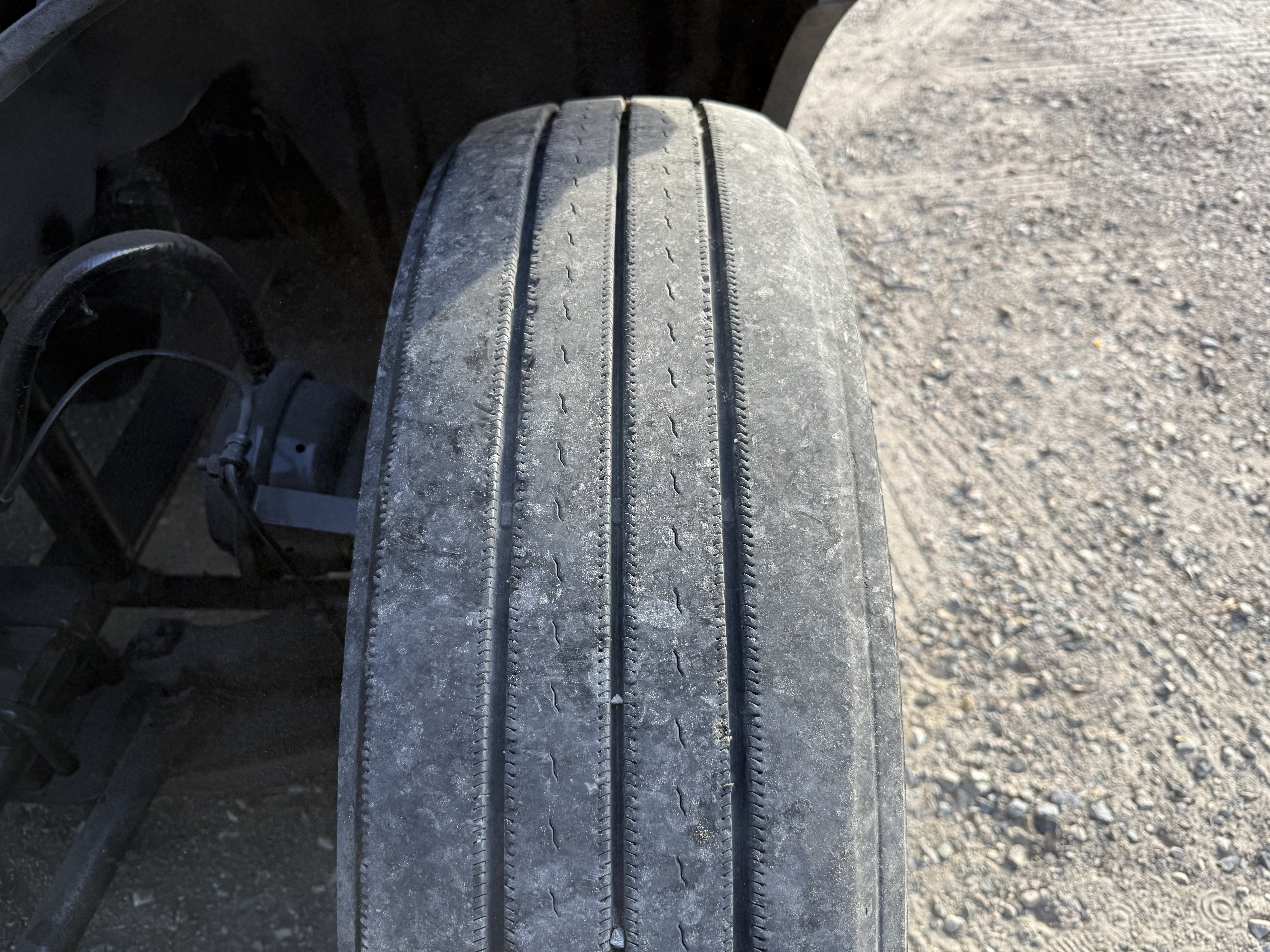 2021 FREIGHTLINER CASCADIA 126SLP - image 13