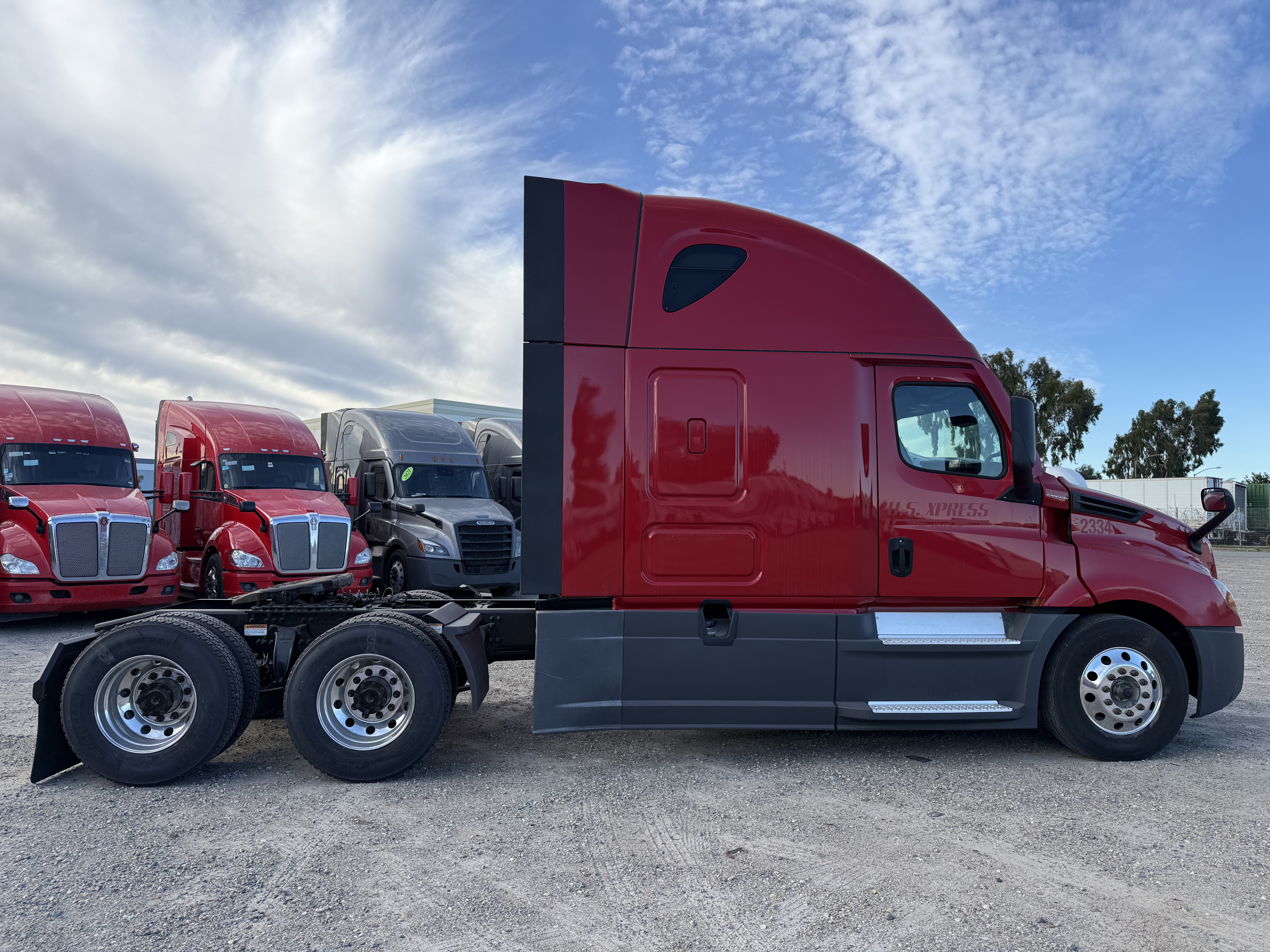 2021 FREIGHTLINER CASCADIA 126SLP - image 7