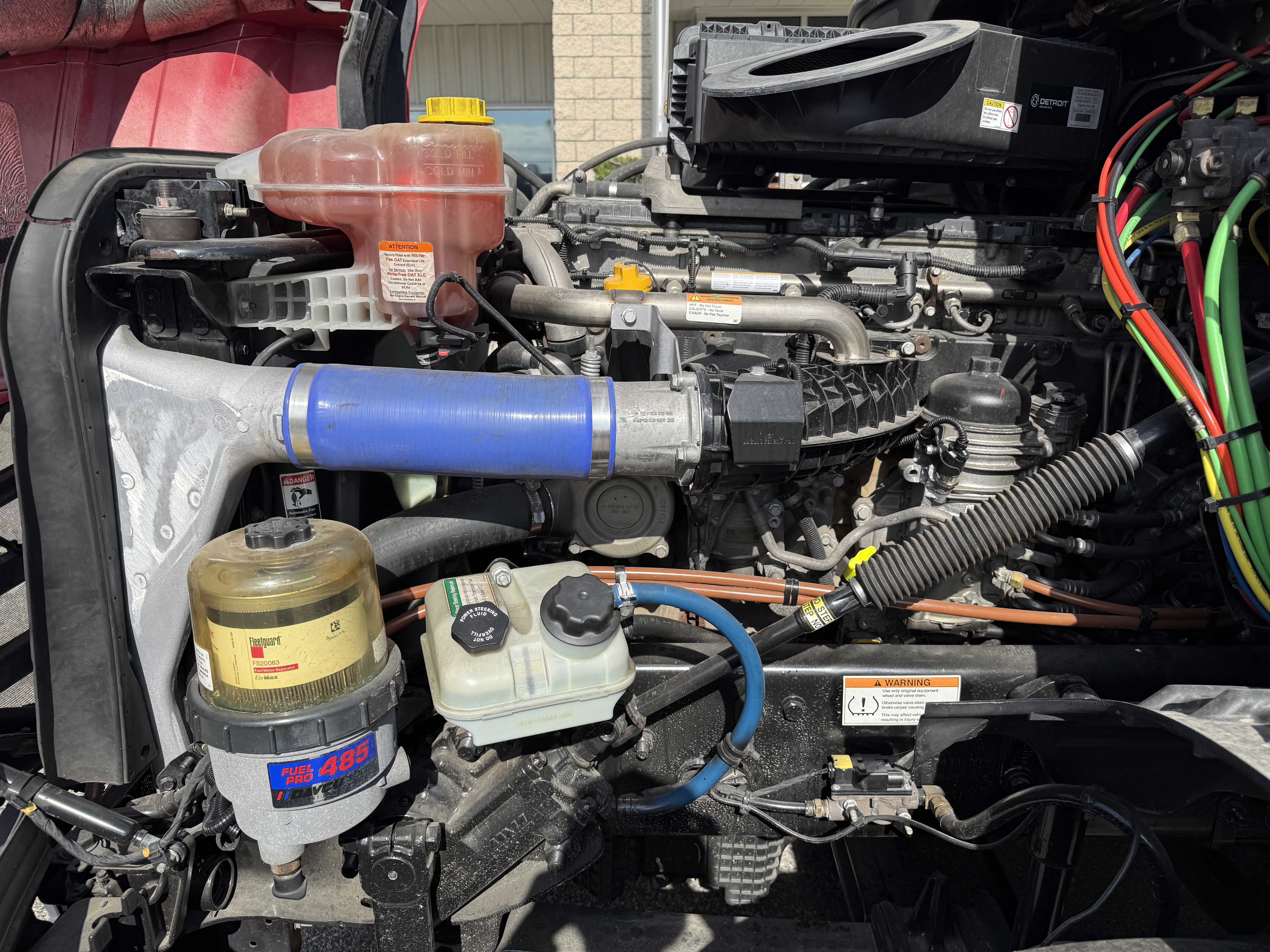 2020 FREIGHTLINER CASCADIA 126SLP - image 10