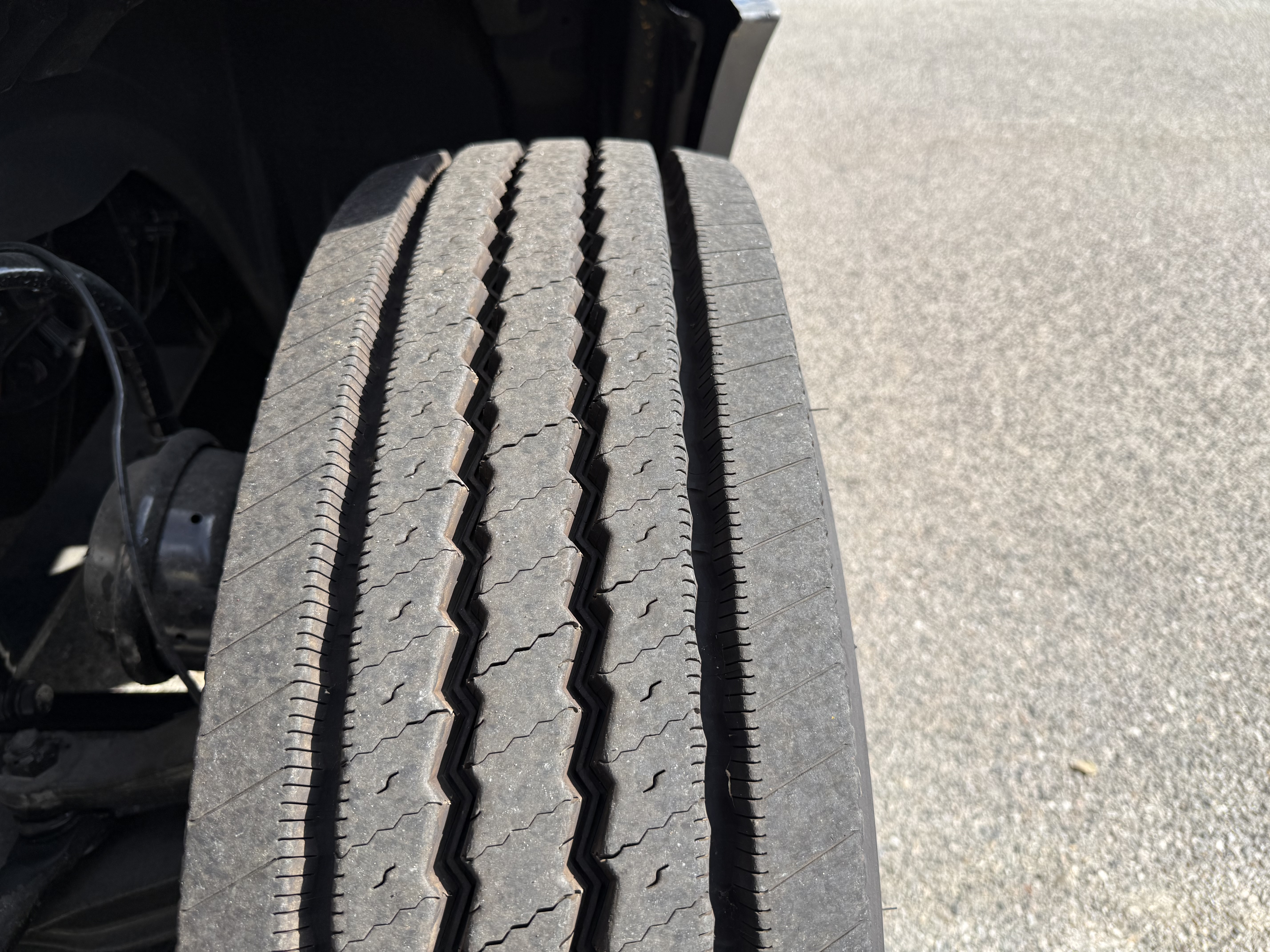 2020 FREIGHTLINER CASCADIA 126SLP - image 13