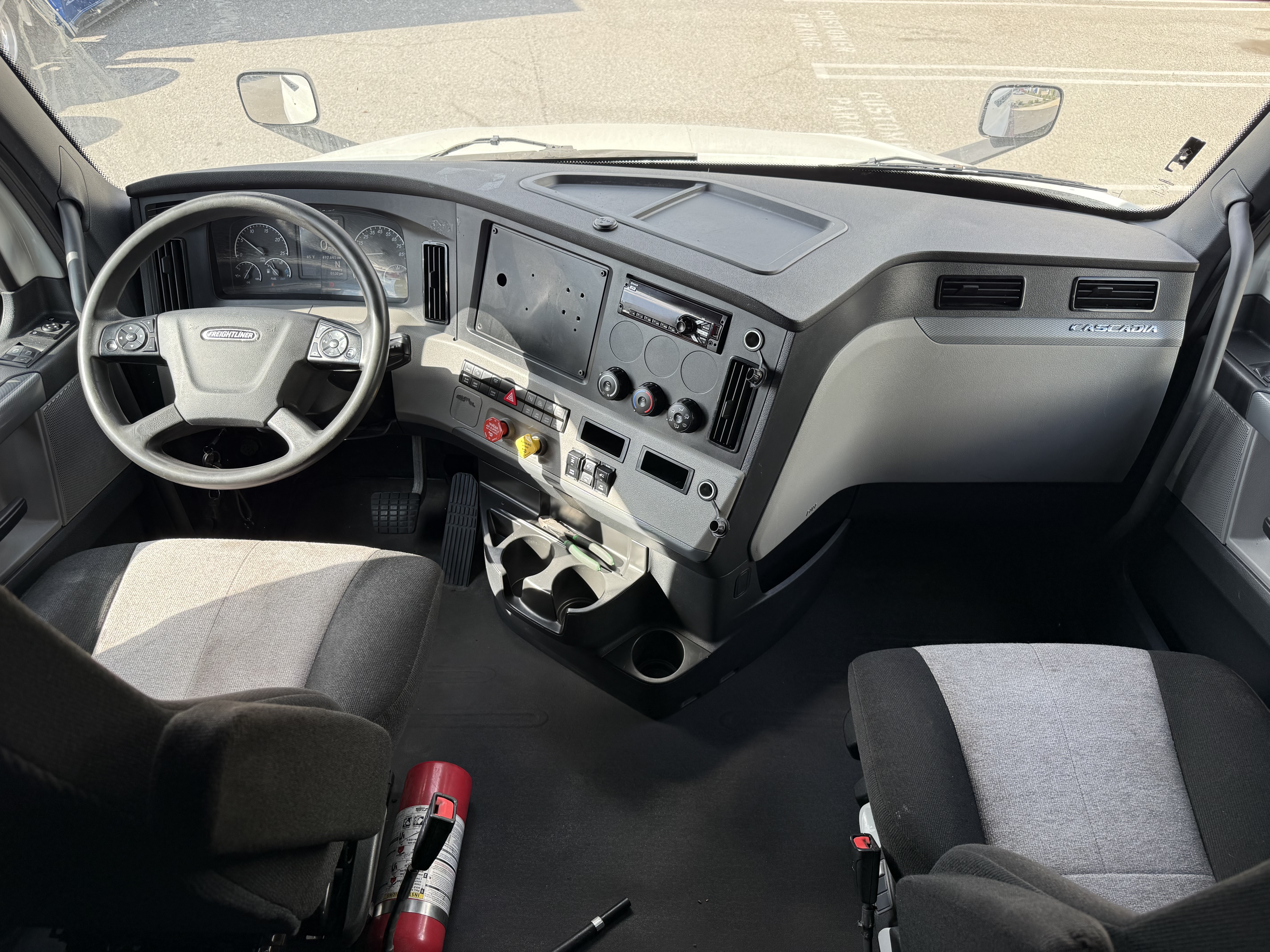 2020 FREIGHTLINER CASCADIA 126SLP - image 16