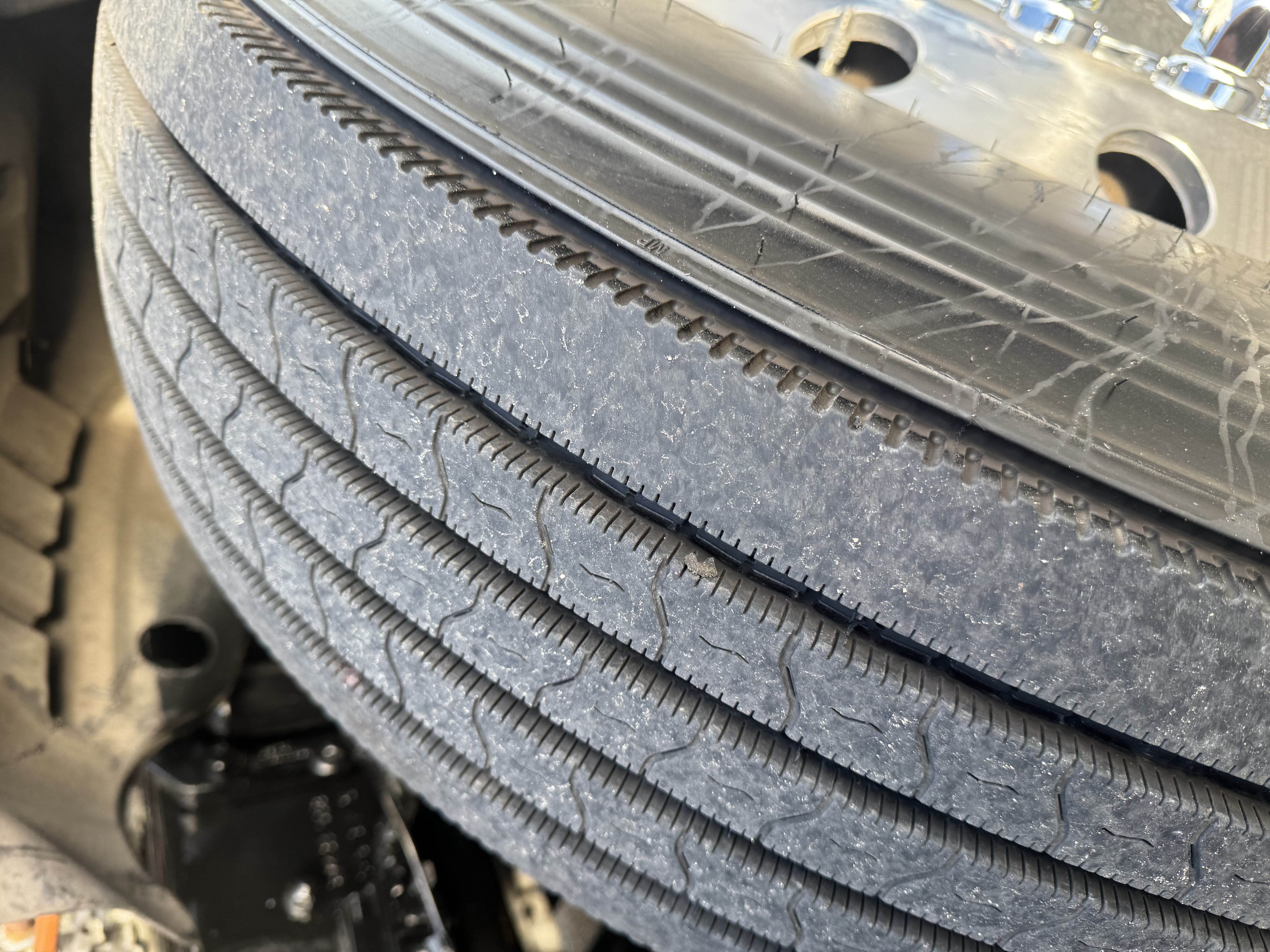 2021 FREIGHTLINER CASCADIA 126DC - image 13