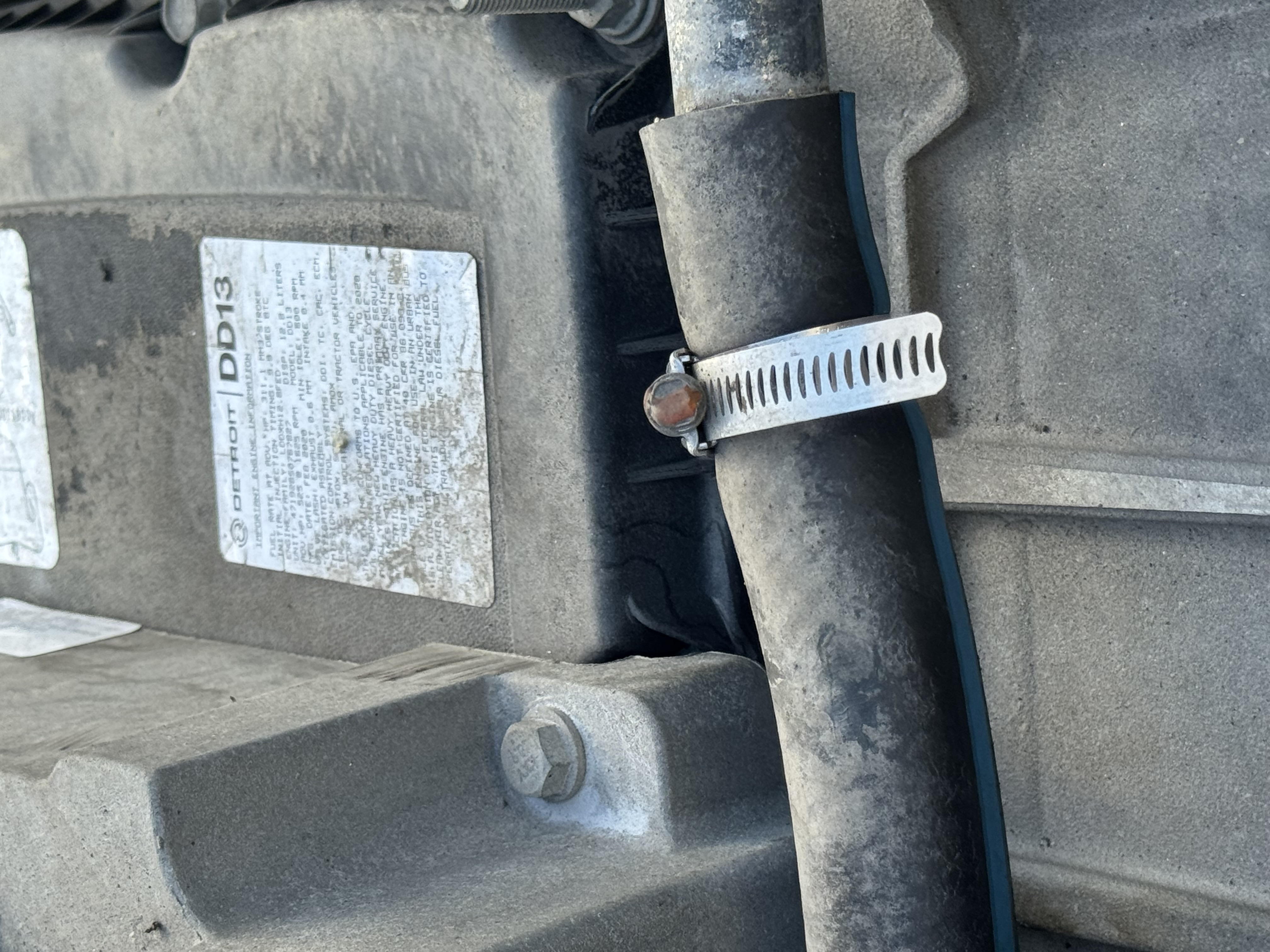 2021 FREIGHTLINER CASCADIA 126DC - image 12