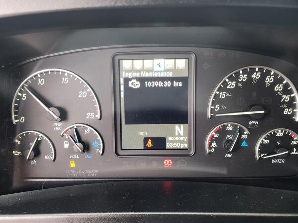 FREIGHTLINER CASCADIA 126SLP 2023