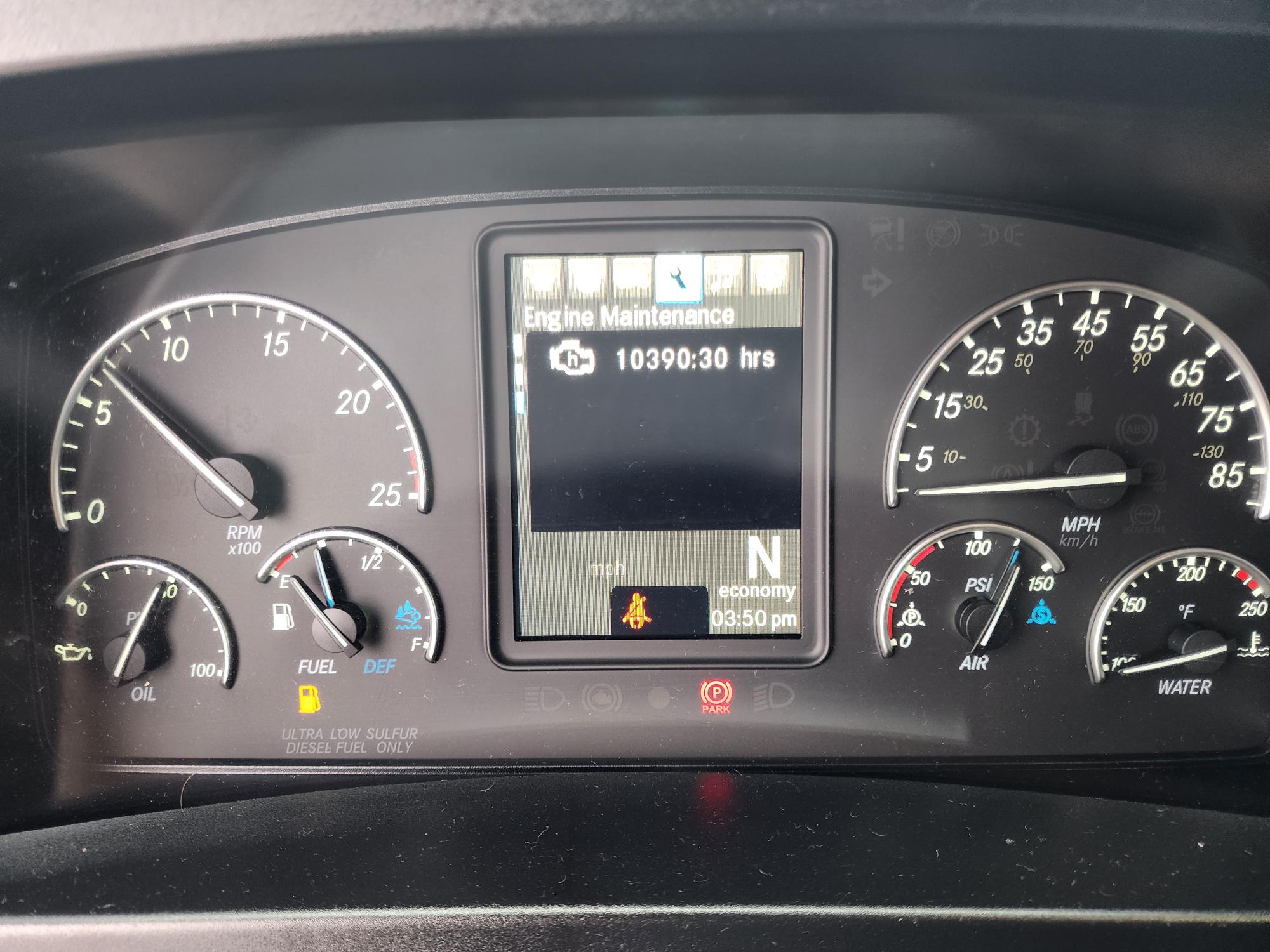 2023 FREIGHTLINER CASCADIA 126SLP - image 12