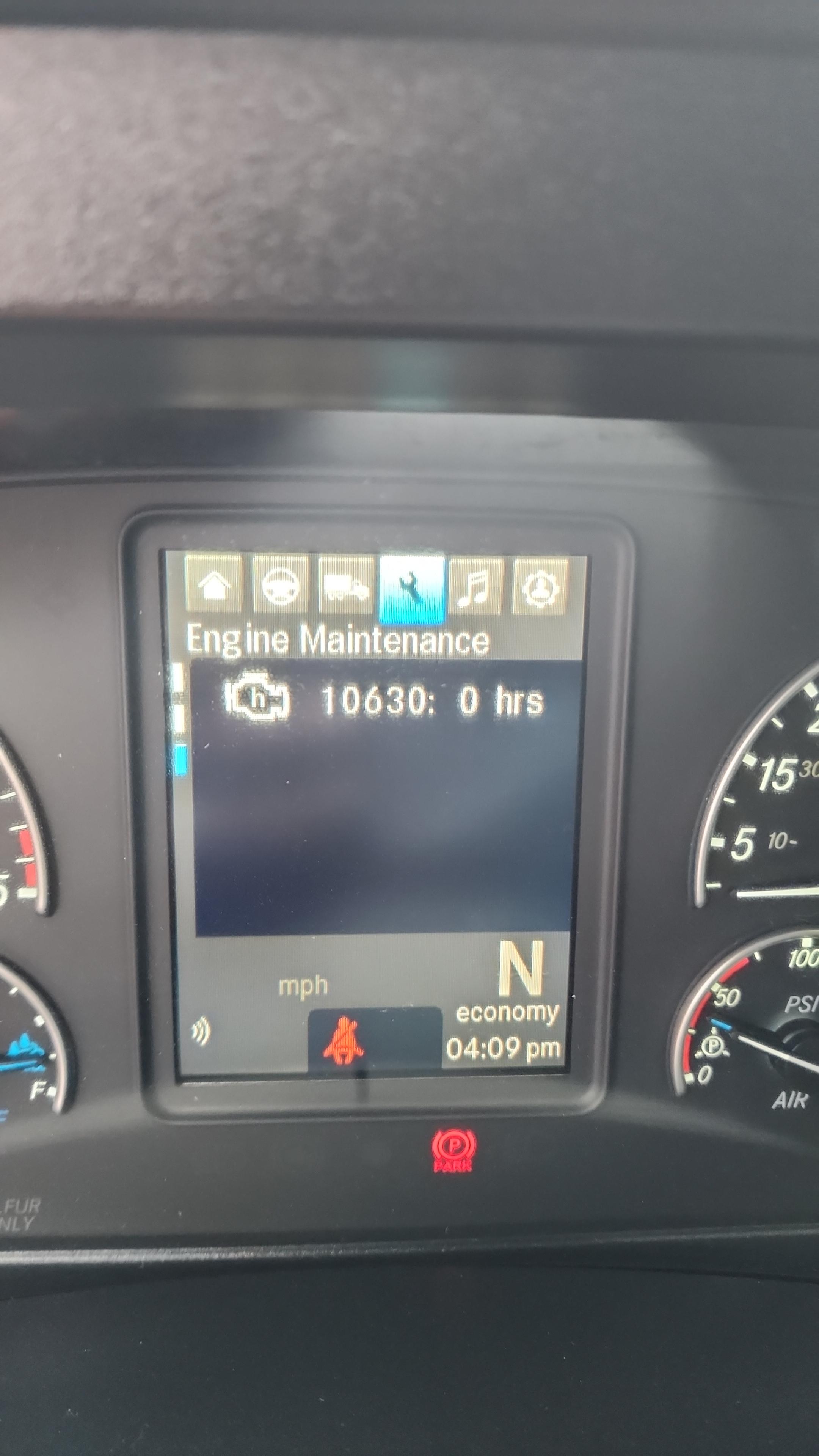 2021 FREIGHTLINER CASCADIA 126SLP - image 16