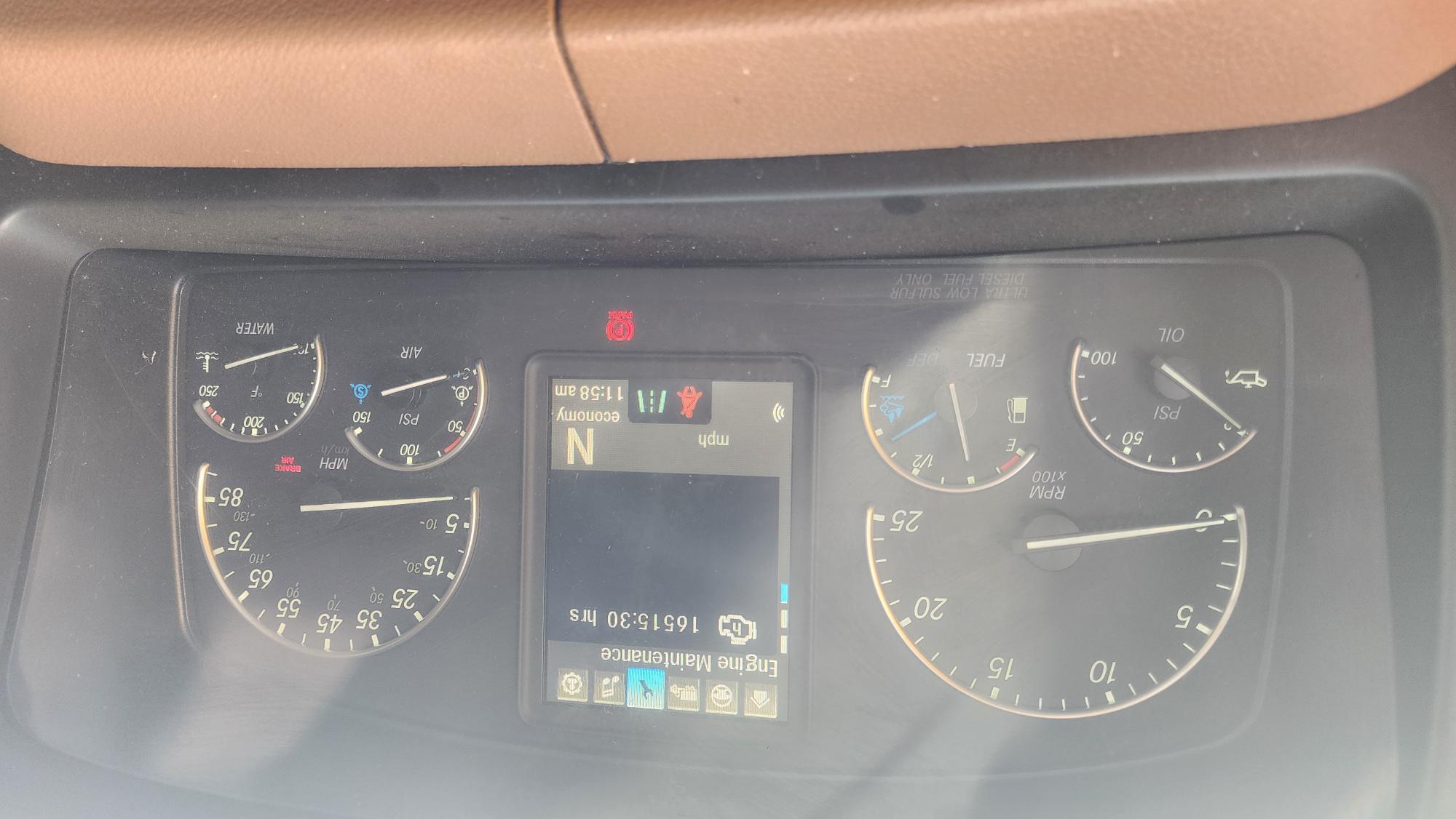 2019 FREIGHTLINER CASCADIA 126SLP - image 21