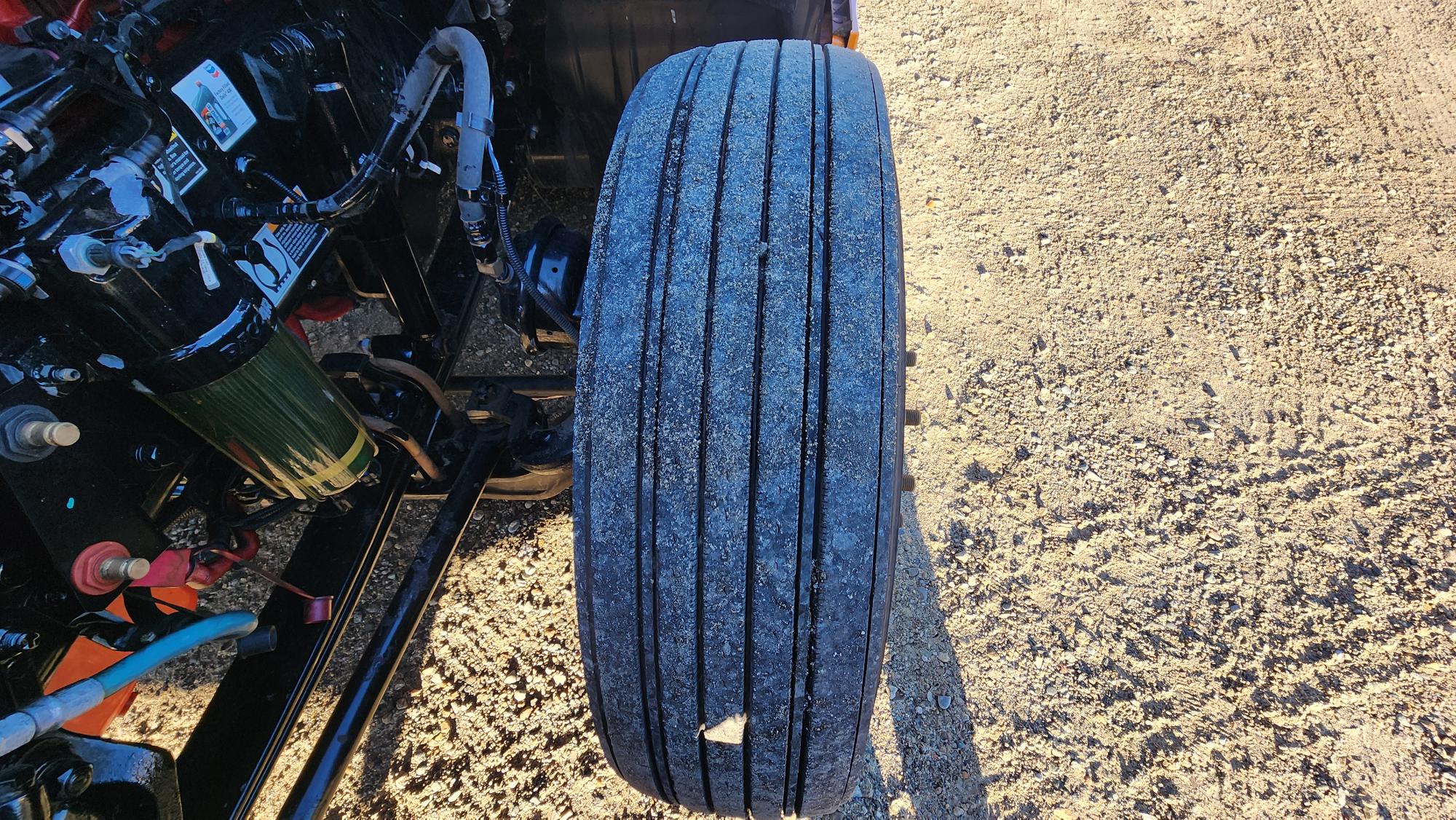 2023 KENWORTH T680 - image 12