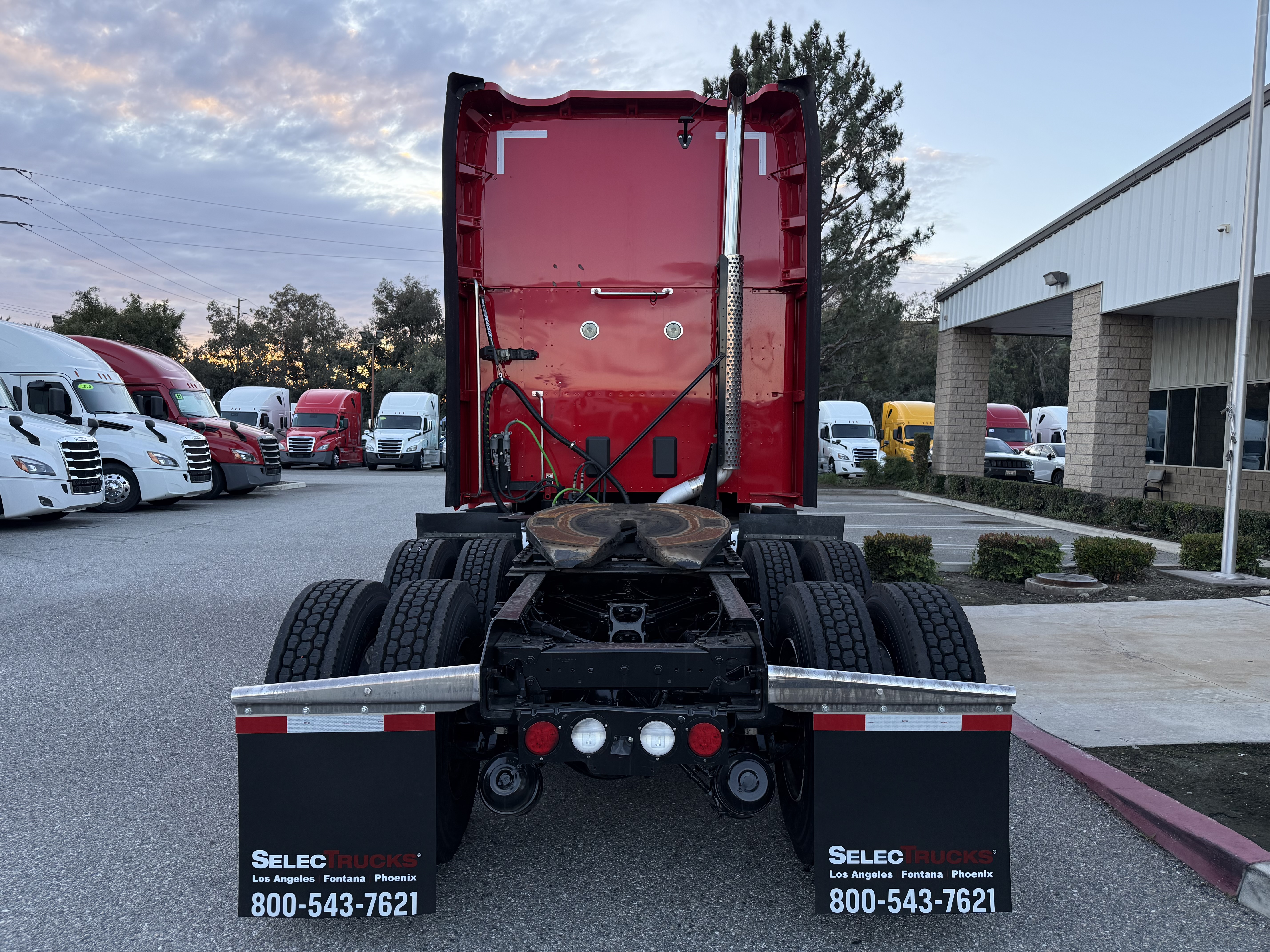 2021 KENWORTH T680 - image 5