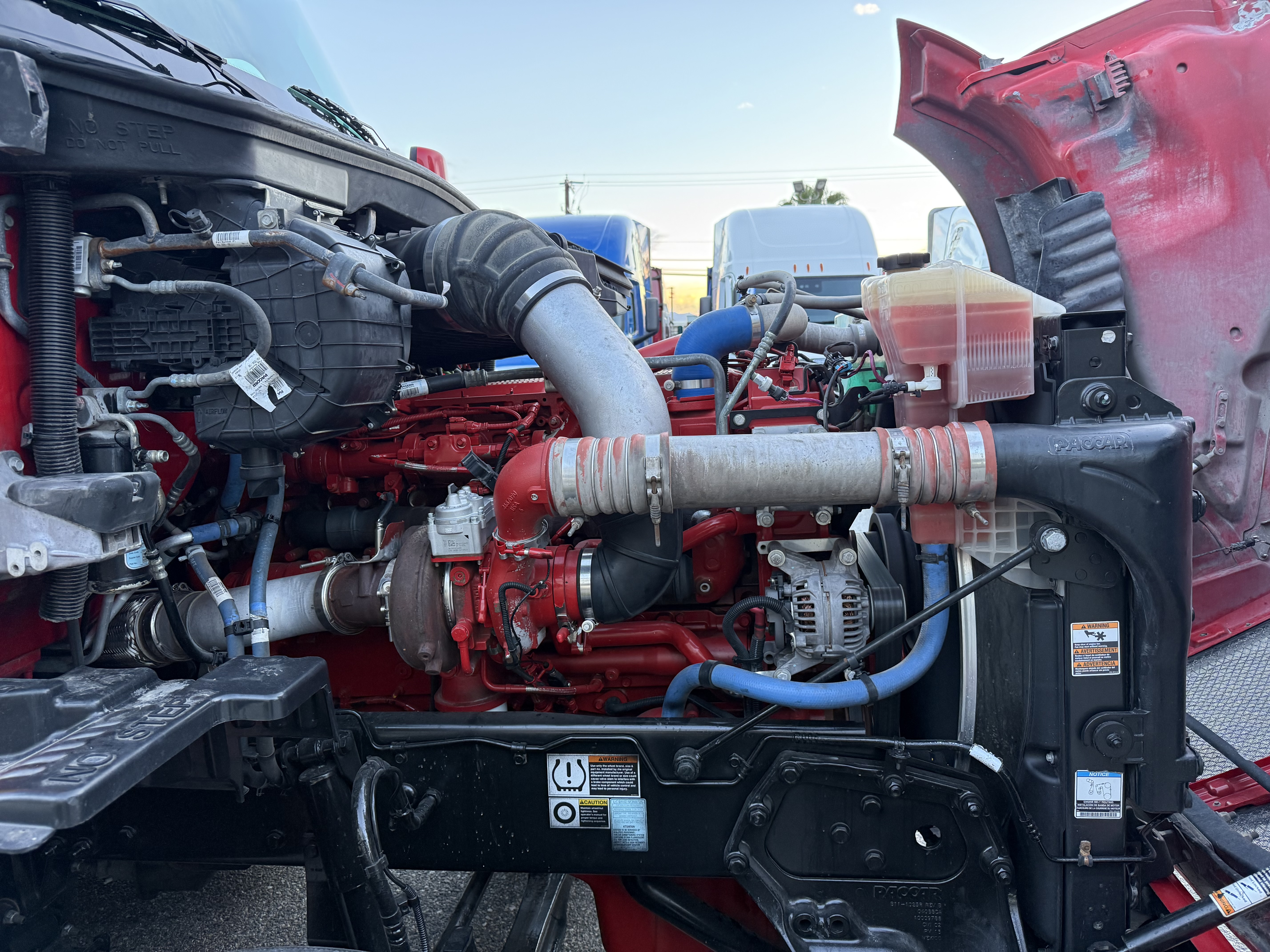 2021 KENWORTH T680 - image 10