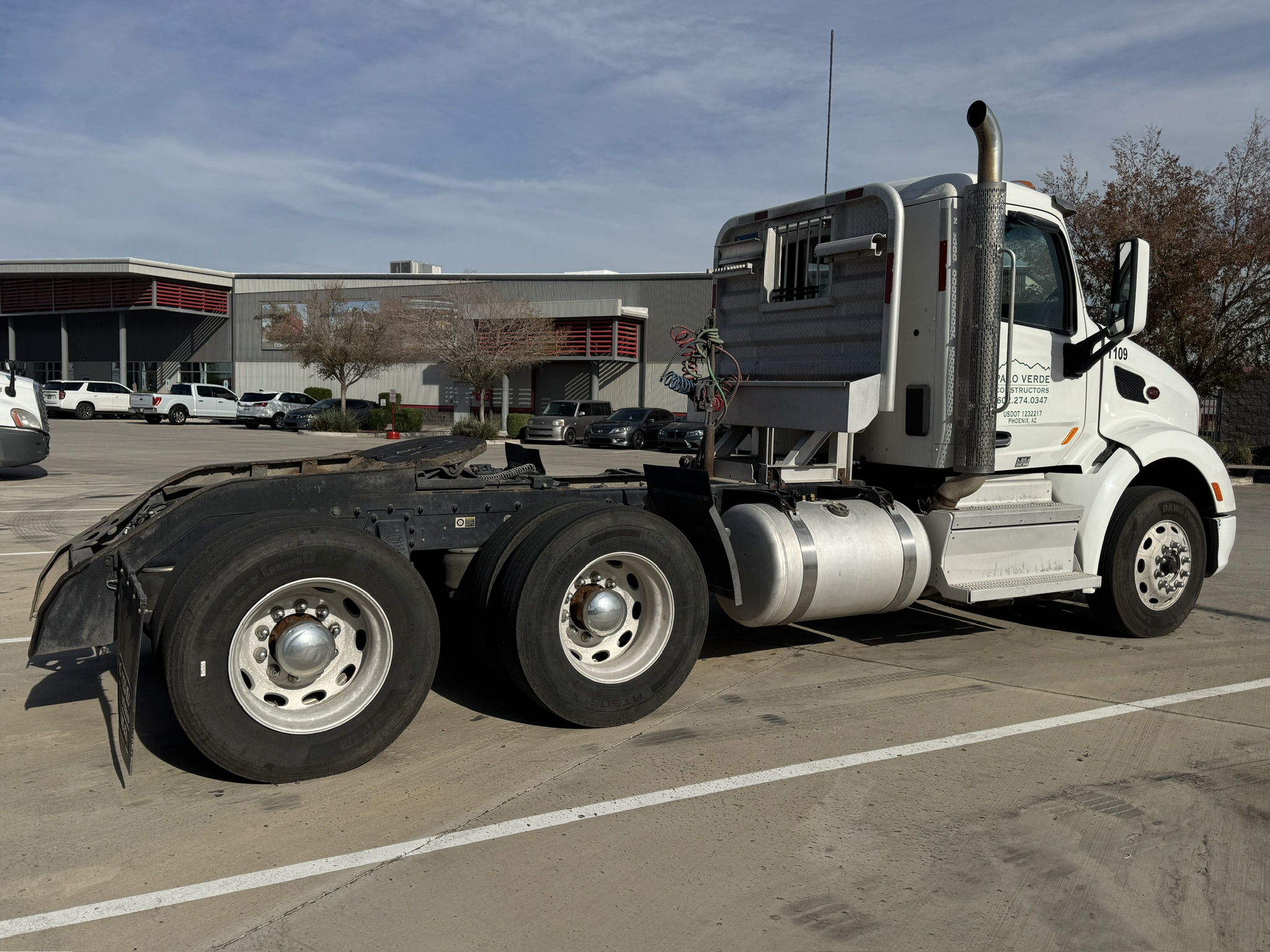 2021 PETERBILT 579 - image 3