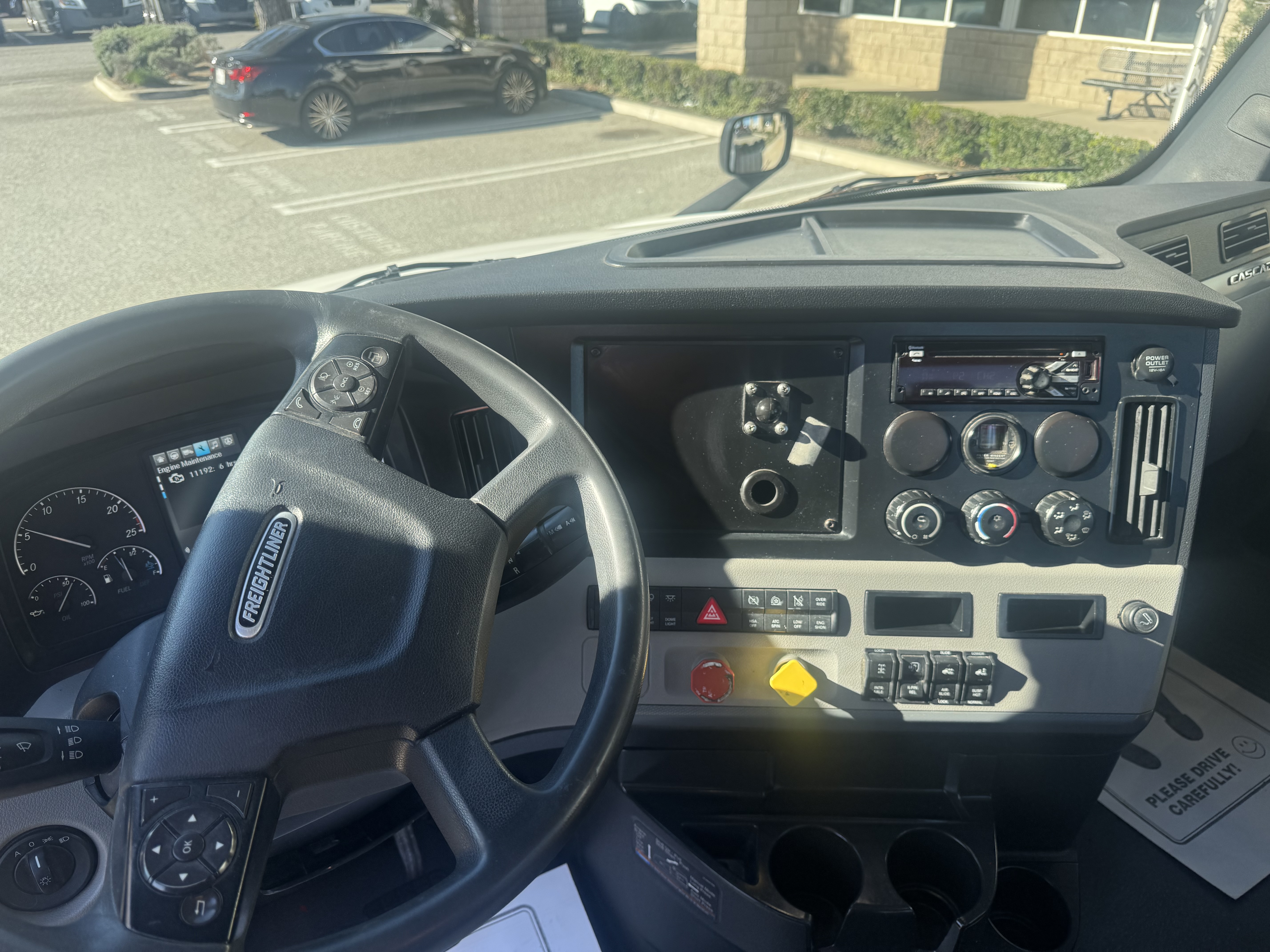 2021 FREIGHTLINER CASCADIA 126DC - image 17