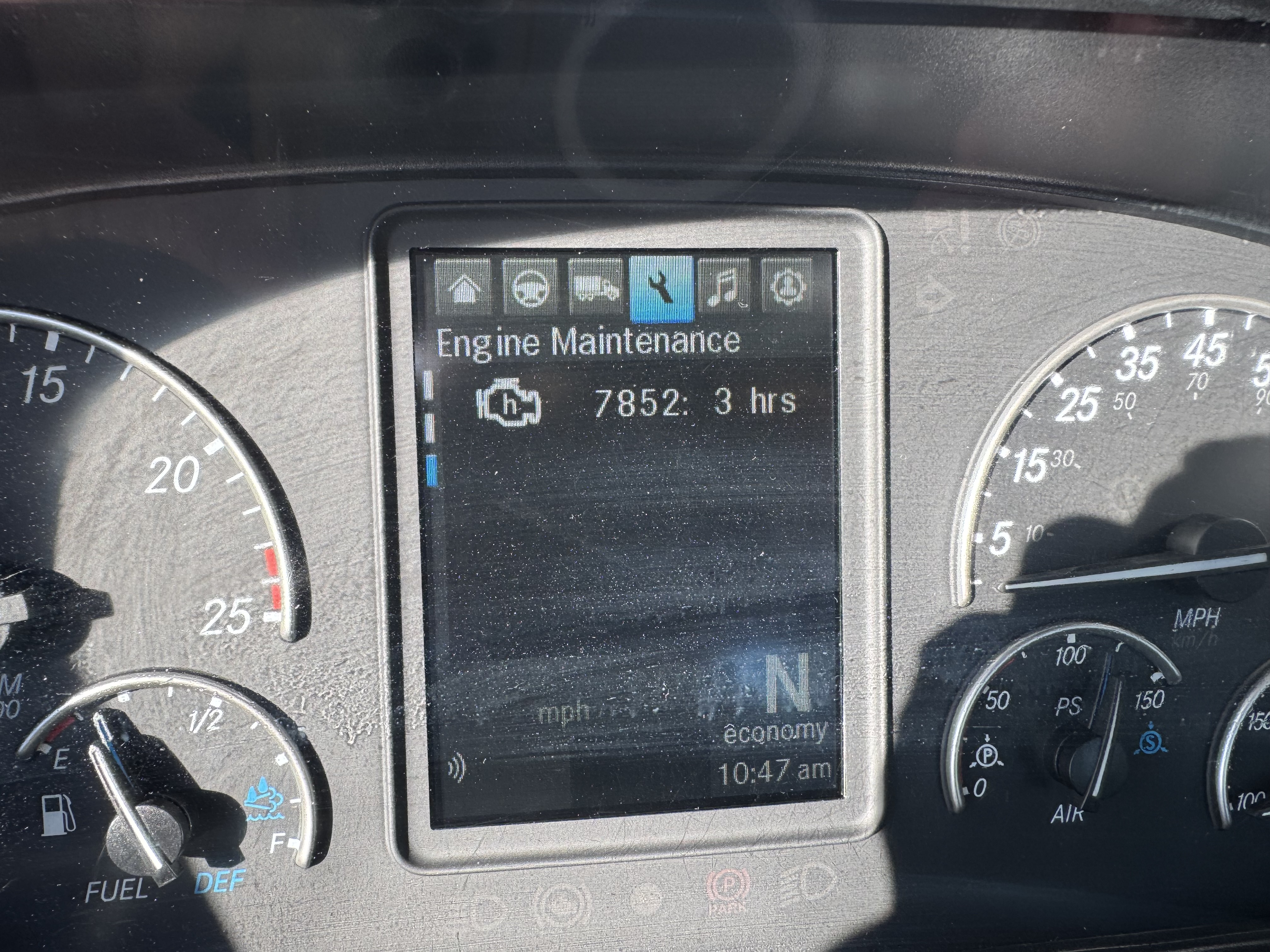 2021 FREIGHTLINER CASCADIA 126DC - image 15