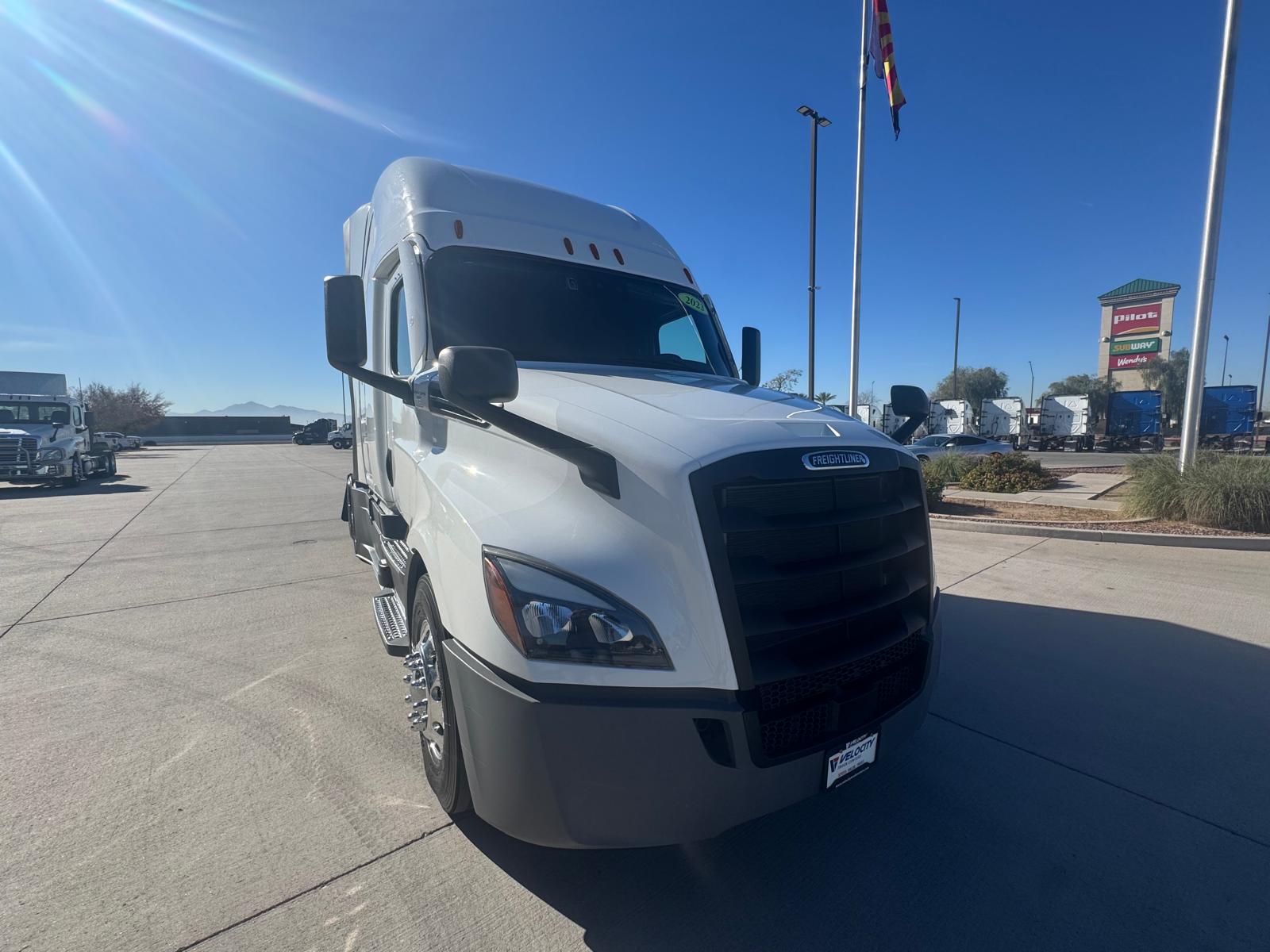 2023 FREIGHTLINER CASCADIA 126SLP - image 12