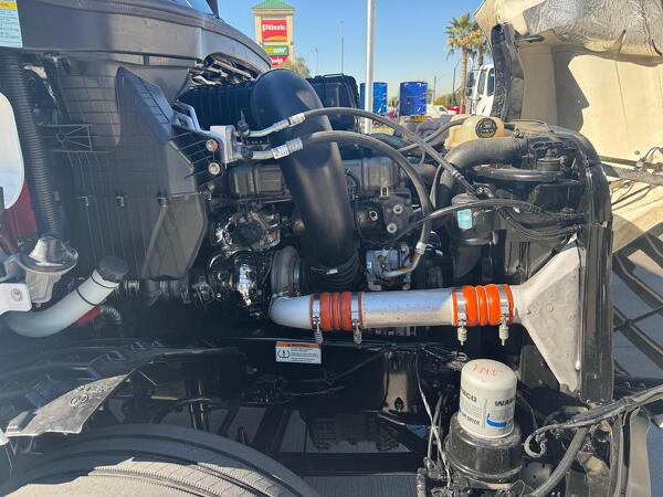 FREIGHTLINER CASCADIA 126SLP 2023 13