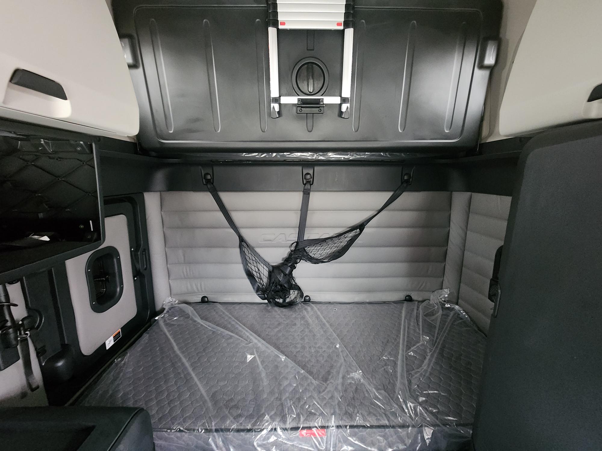 2020 FREIGHTLINER CASCADIA 126SLP - image 18