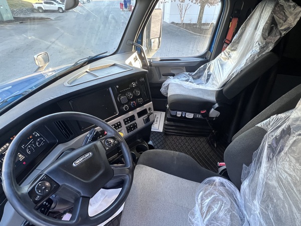 FREIGHTLINER CASCADIA 126SLP 2020 11