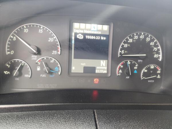 FREIGHTLINER CASCADIA 126SLP 2023