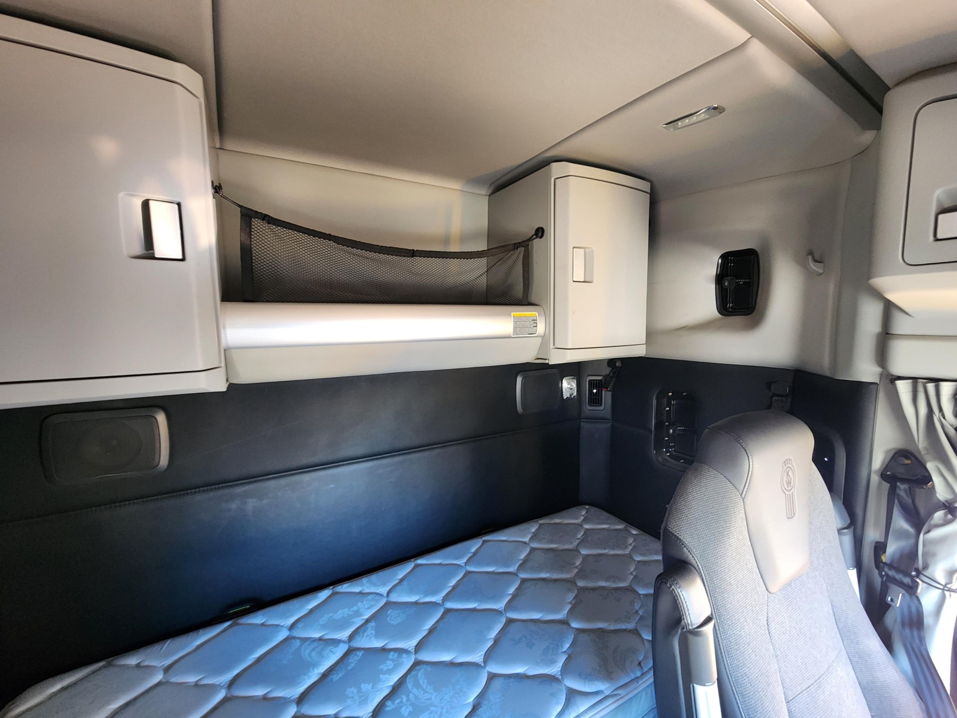 2024 KENWORTH T680 - image 14