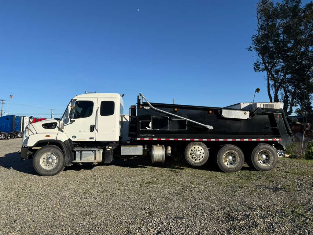 2019 FREIGHTLINER 114SD - image 5