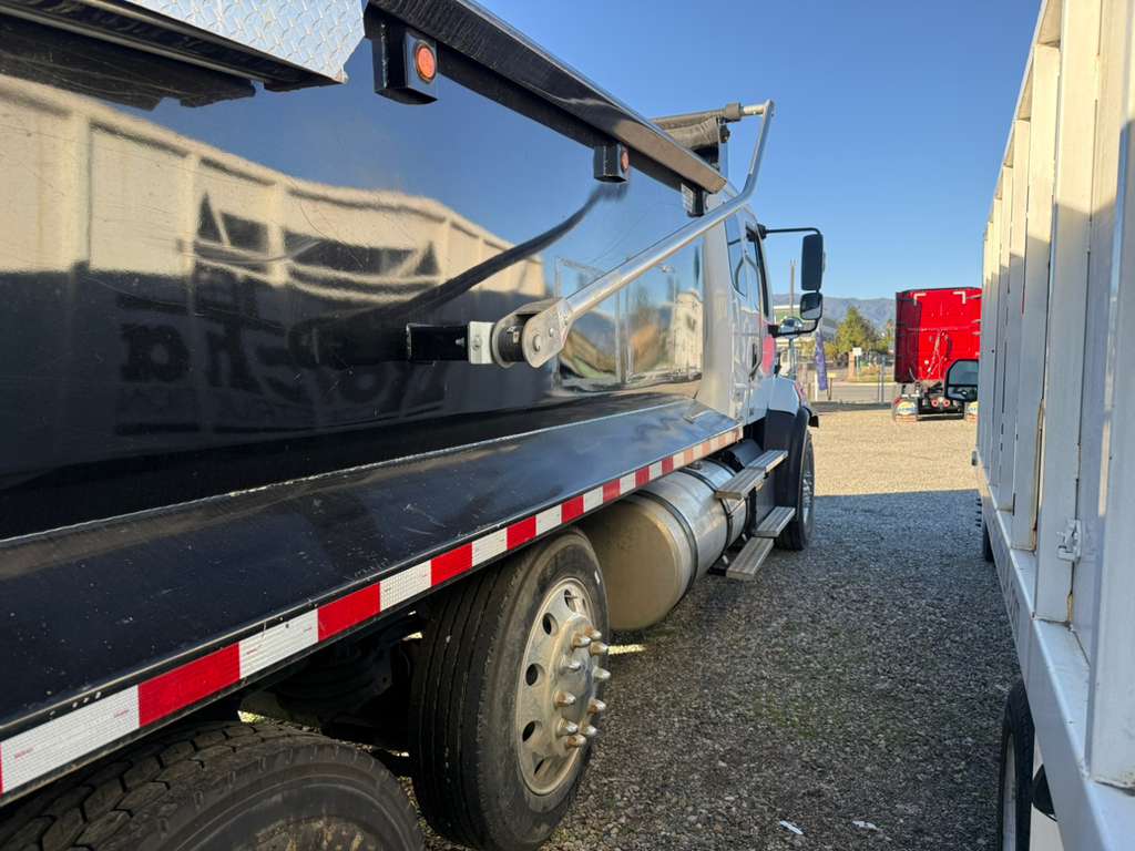 2019 FREIGHTLINER 114SD - image 9